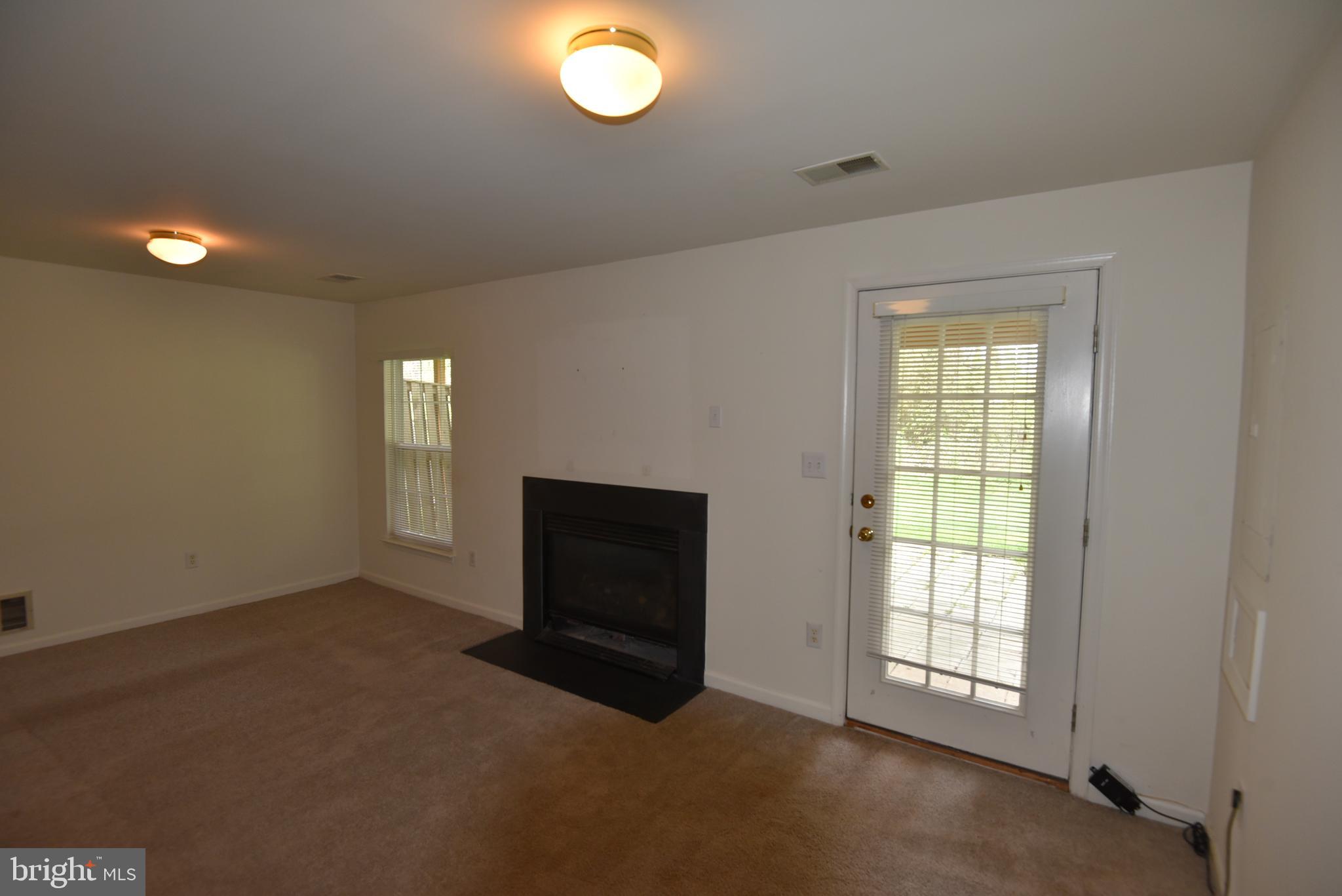 FOUNTAIN HILLS - Residential Lease