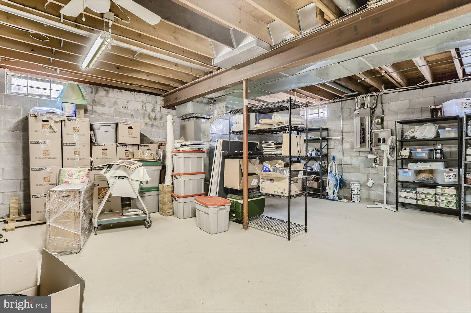 FOX DEN FARMS - Residential