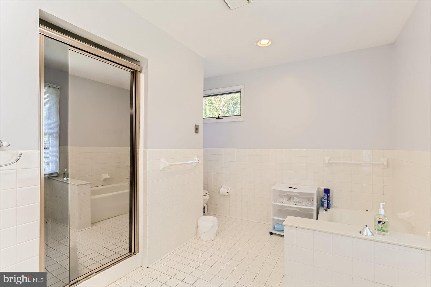 FOX DEN FARMS - Residential