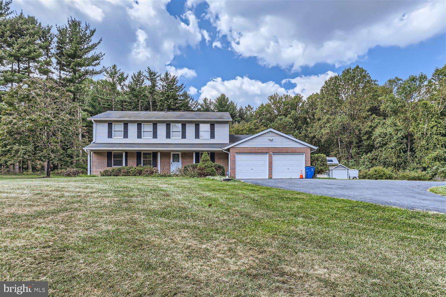 FOX DEN FARMS - Residential