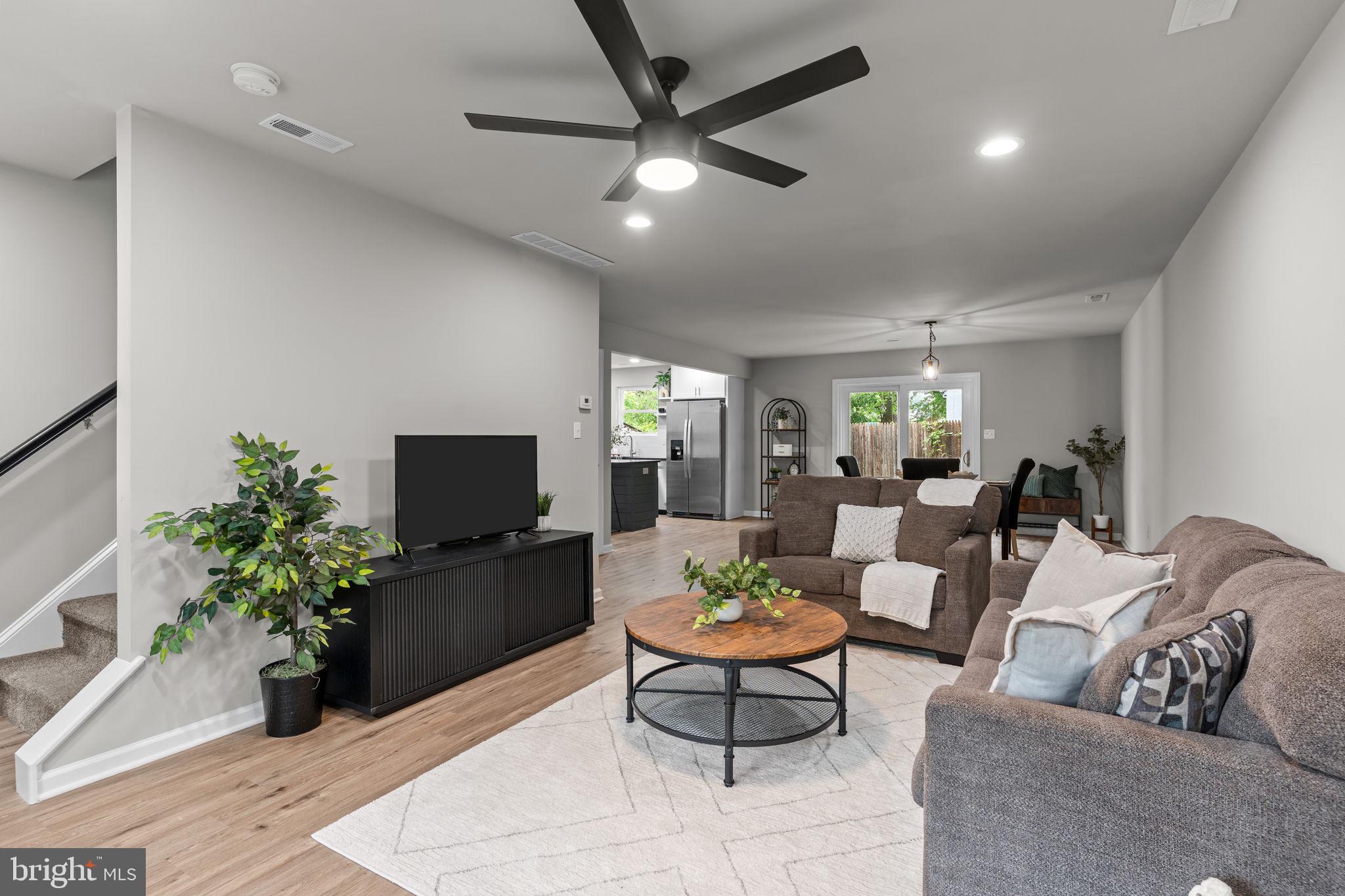 BRISTOL - Residential Lease