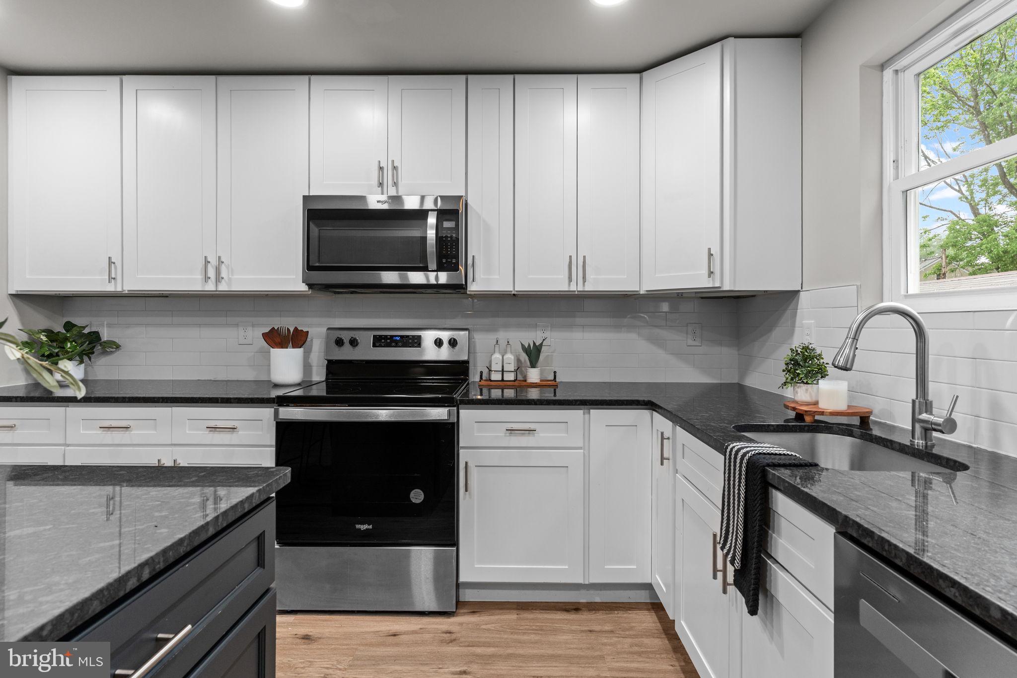 BRISTOL - Residential Lease