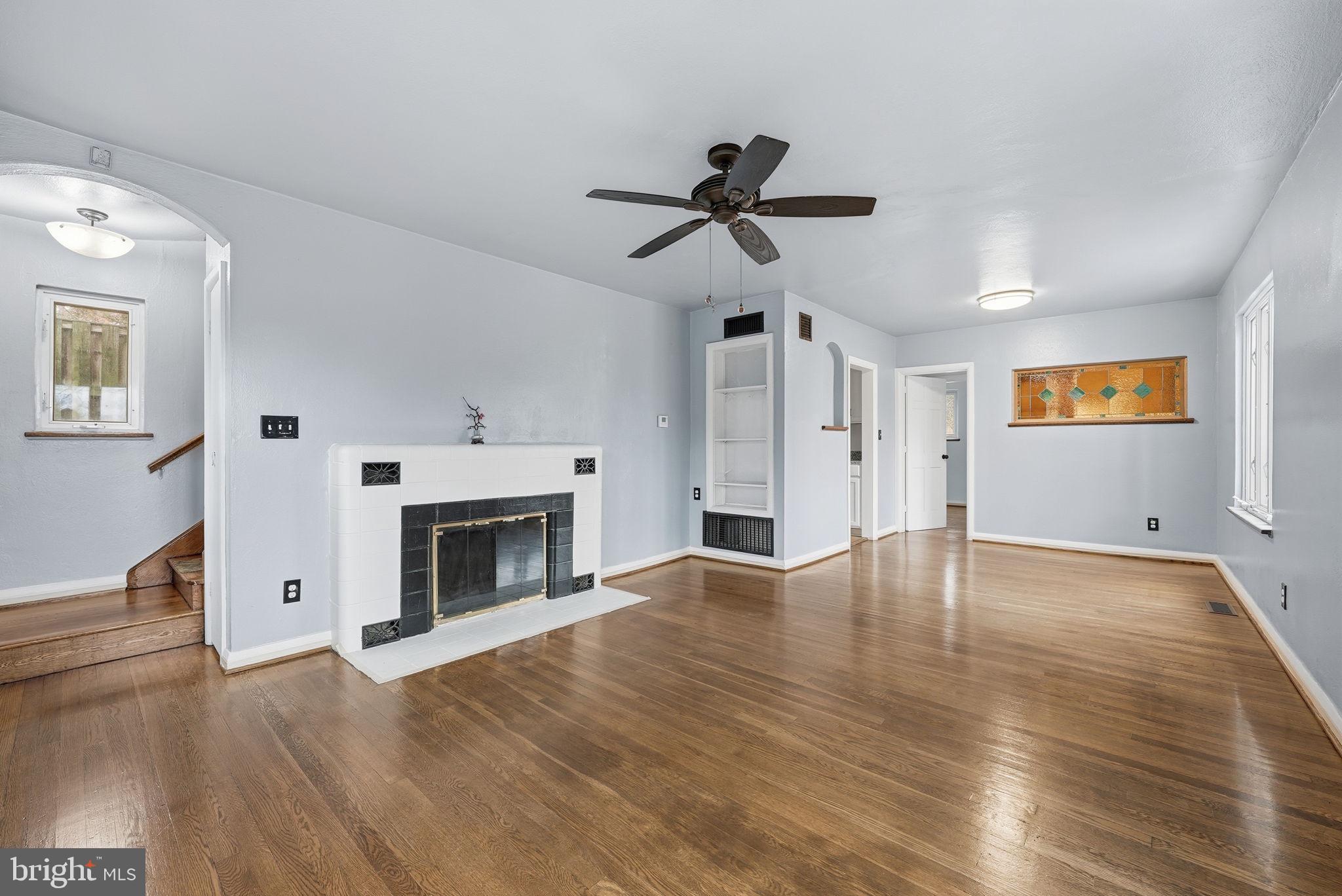 DAWSON TERRACE - Residential Lease