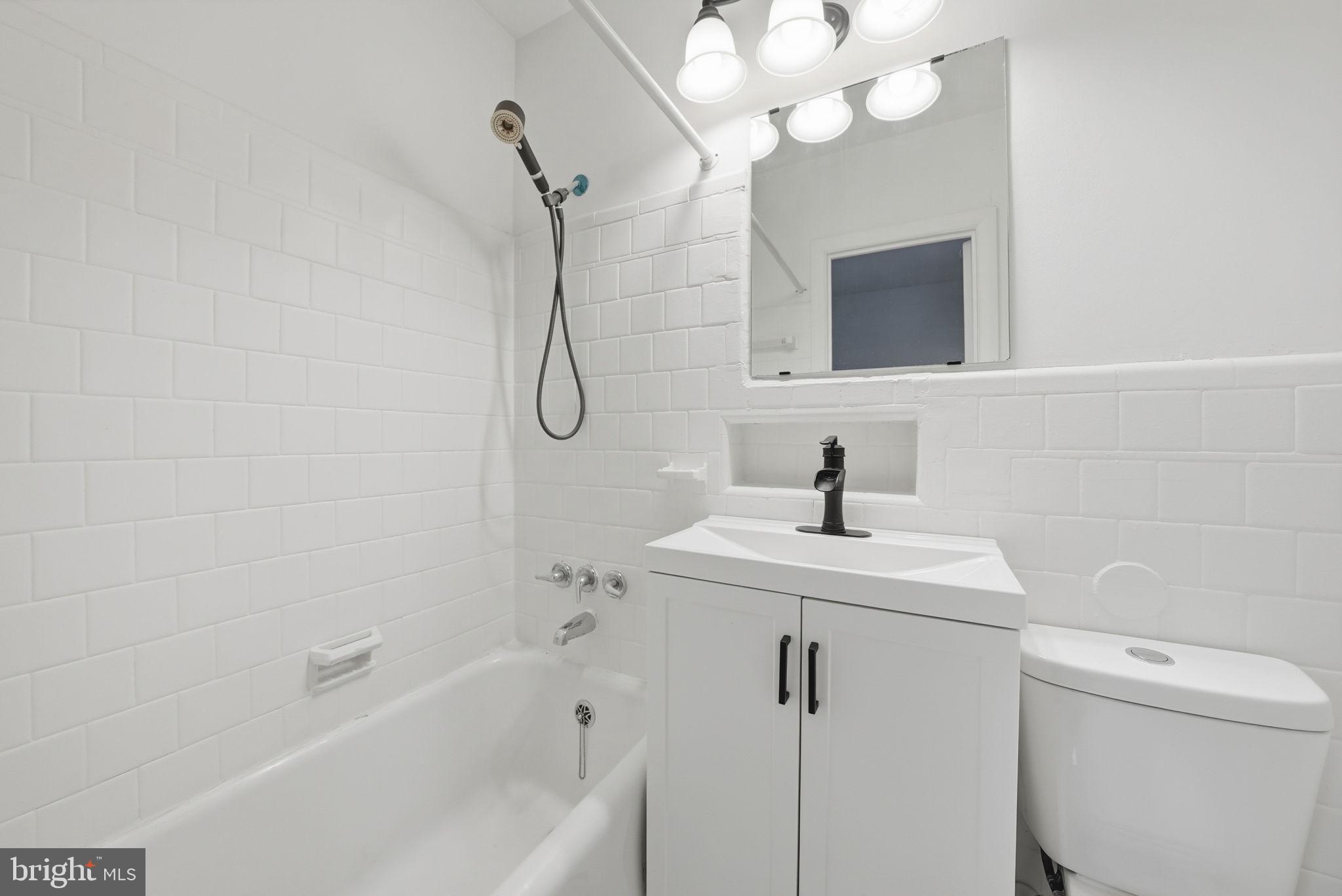 DAWSON TERRACE - Residential Lease