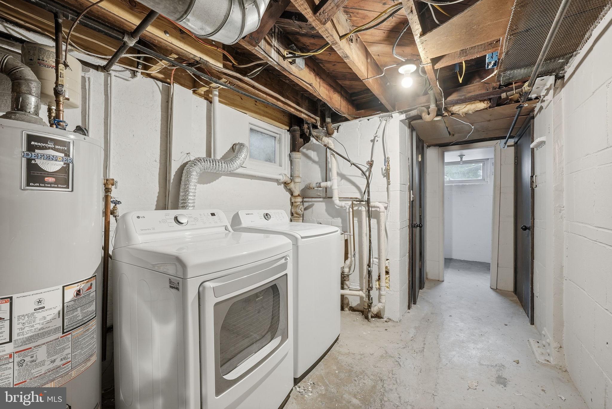 DAWSON TERRACE - Residential Lease