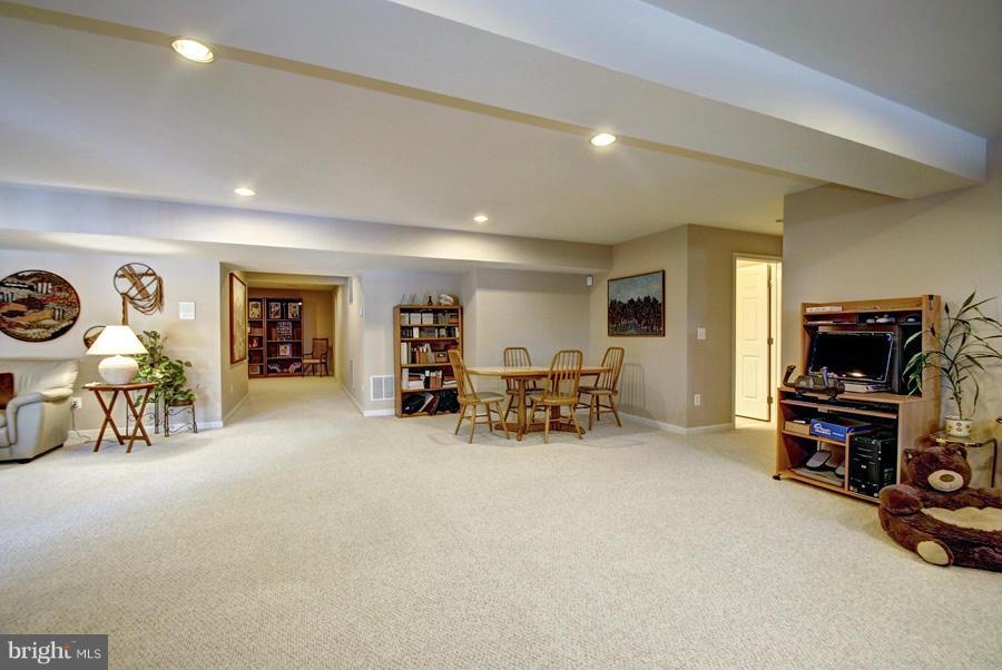 ASHBURN - Residential