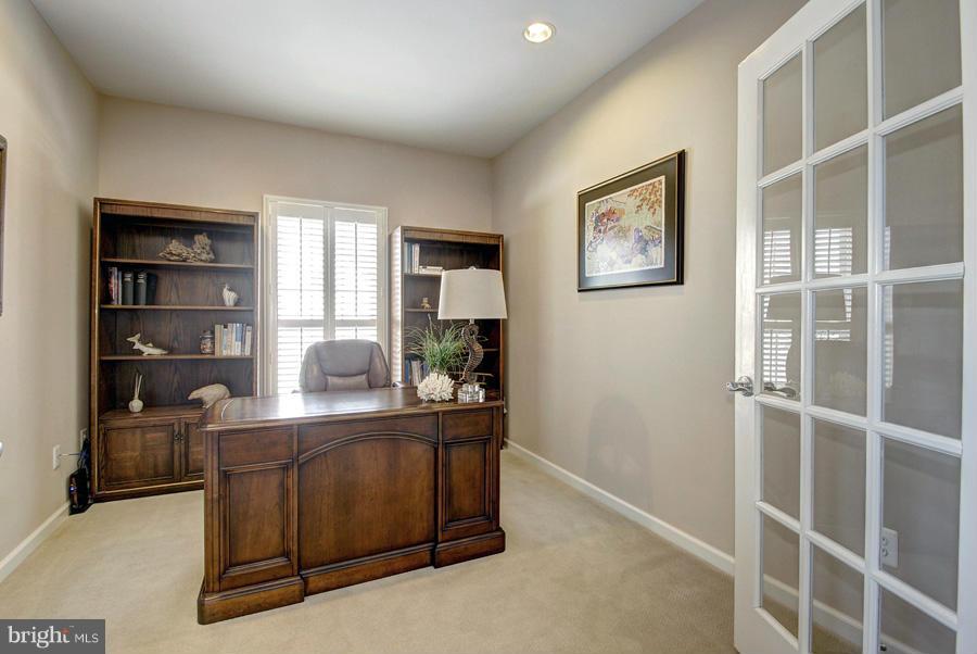 ASHBURN - Residential