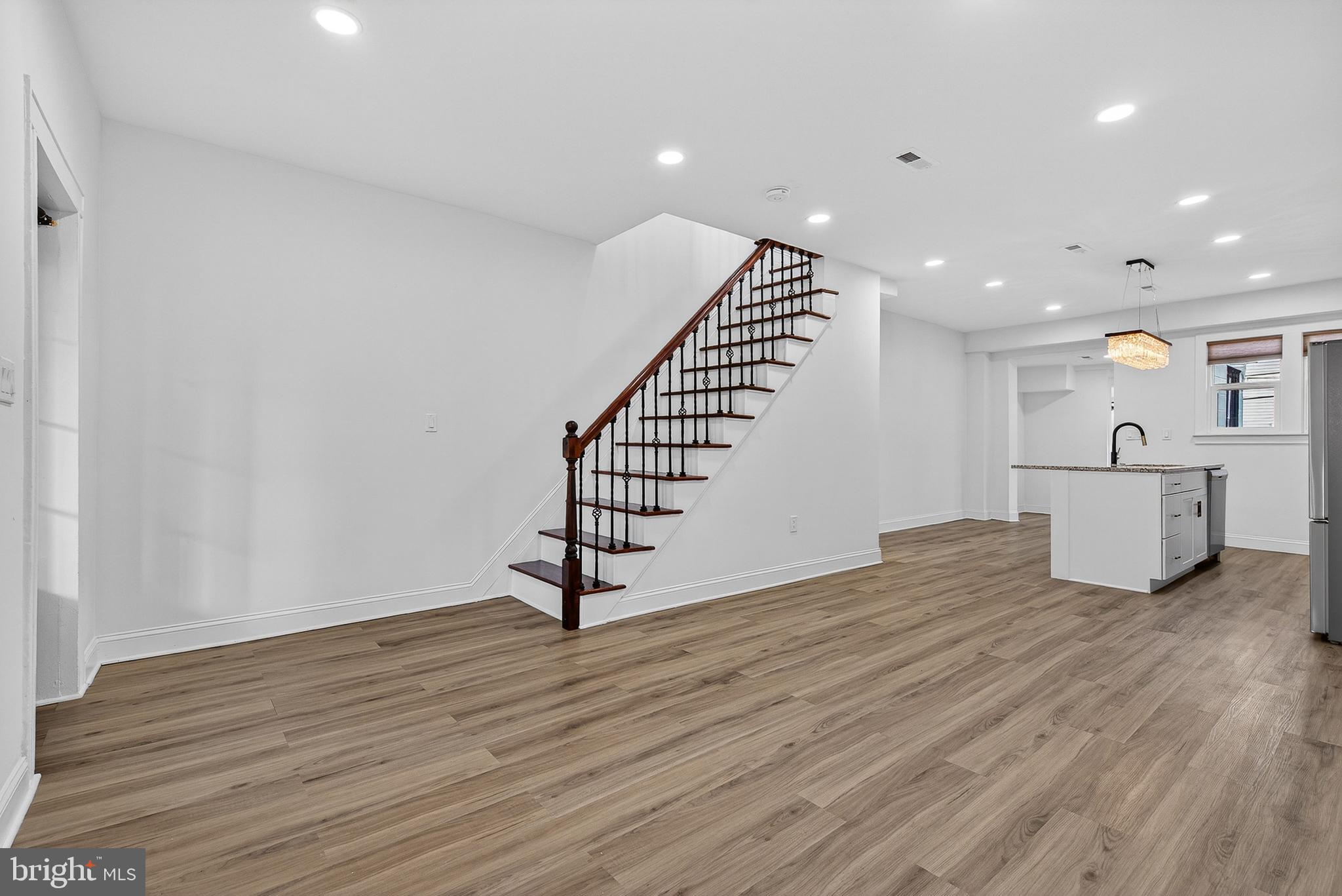 PIMLICO - Residential