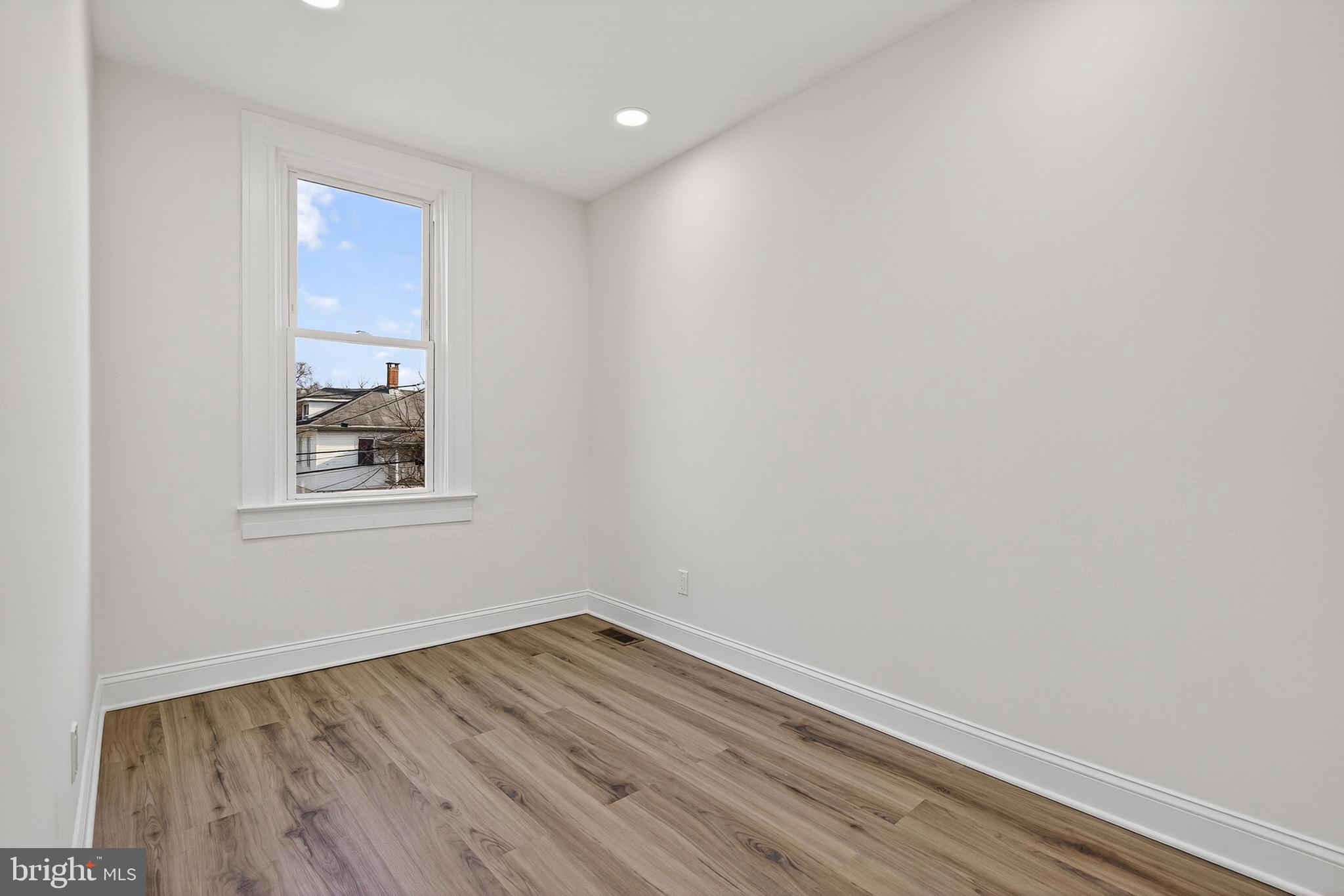 PIMLICO - Residential