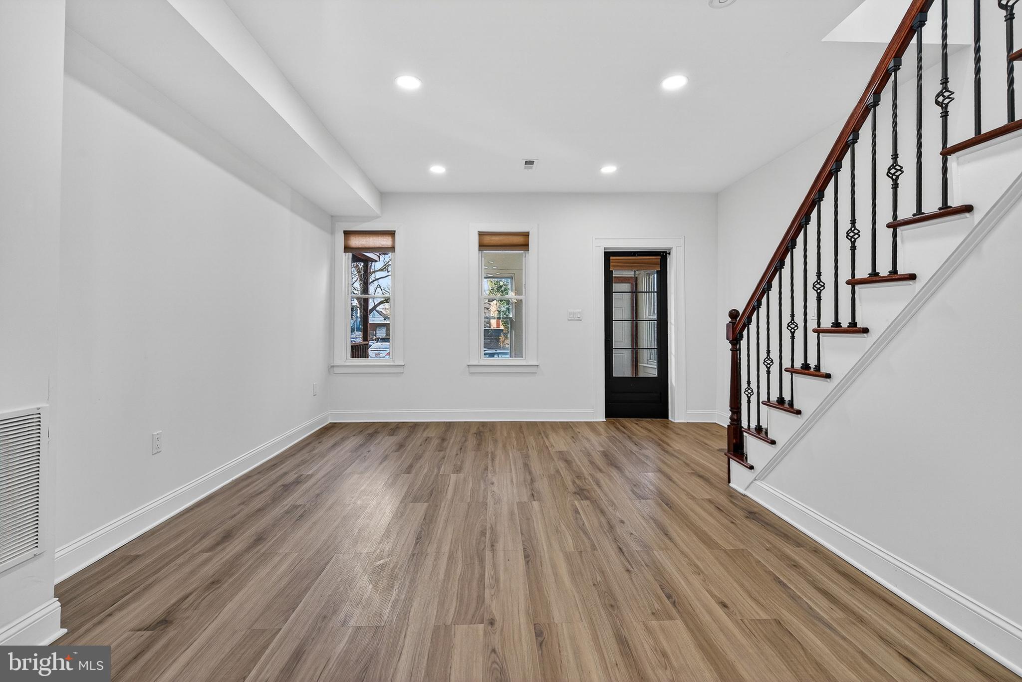 PIMLICO - Residential