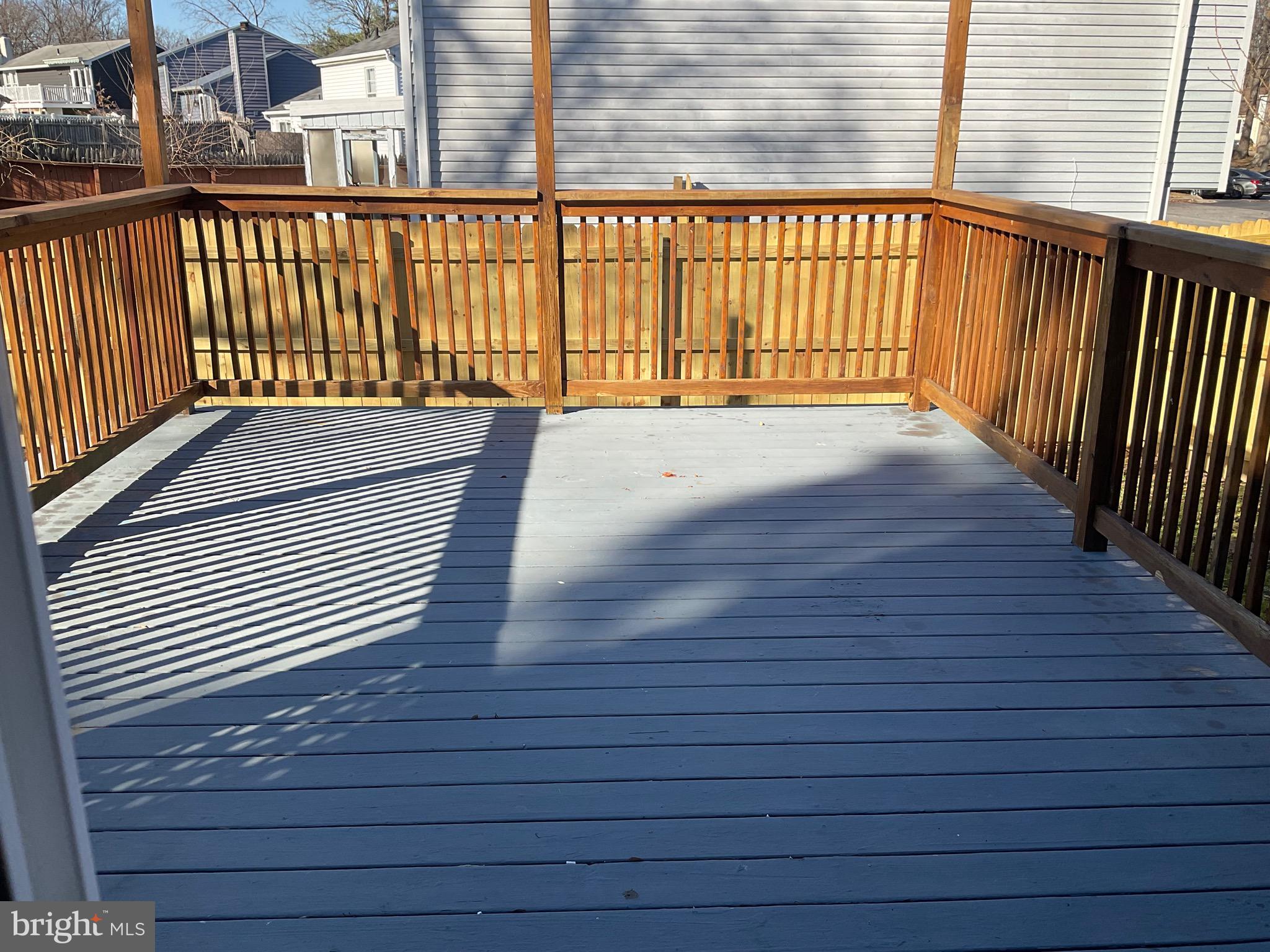 RIVERSIDE - Residential Lease