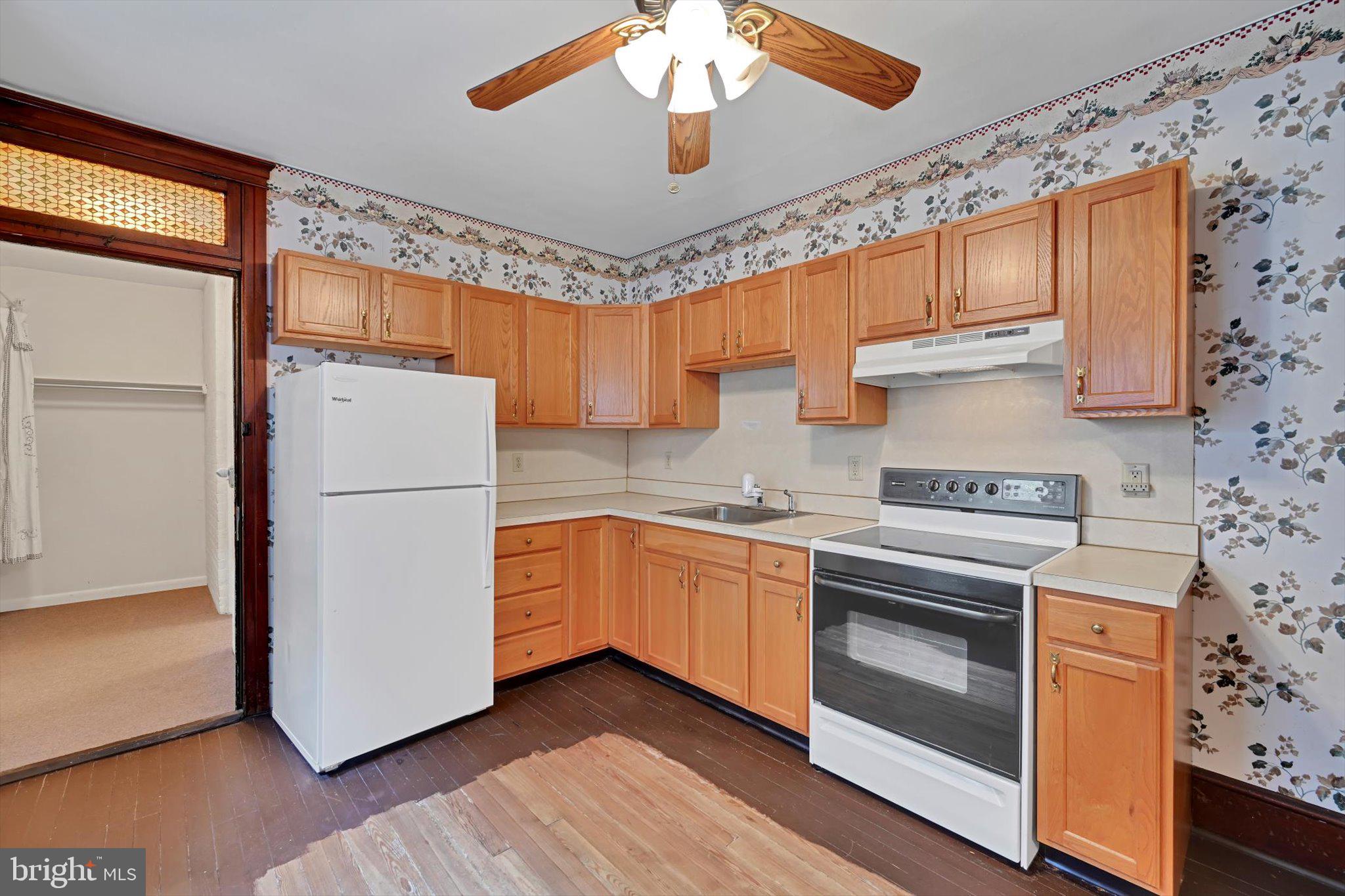 HAMBURG TERRACE - Residential