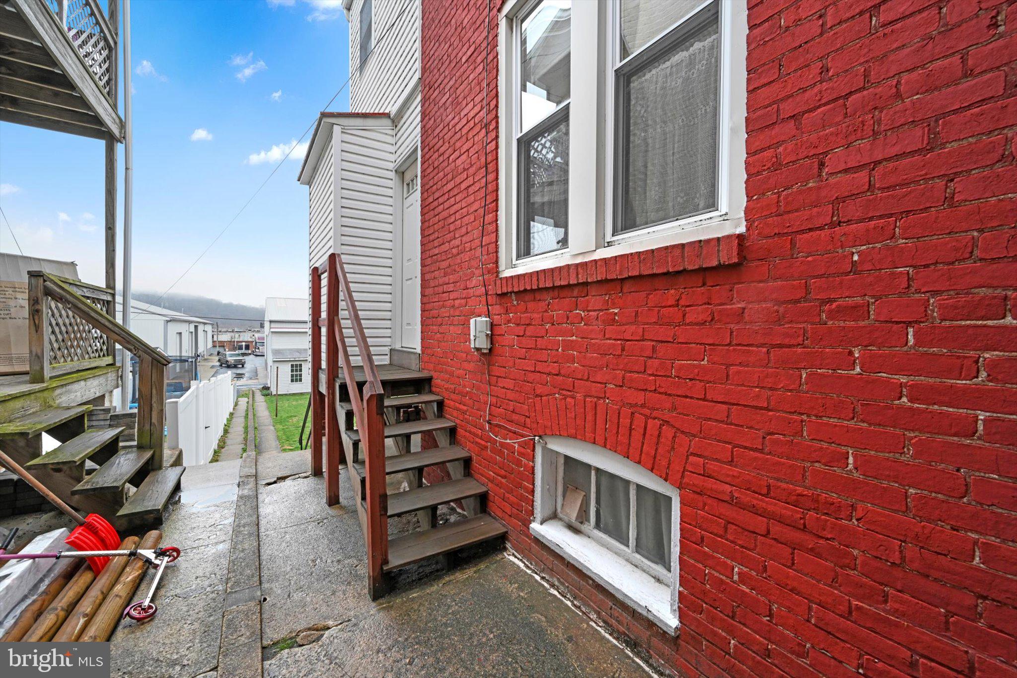 HAMBURG TERRACE - Residential