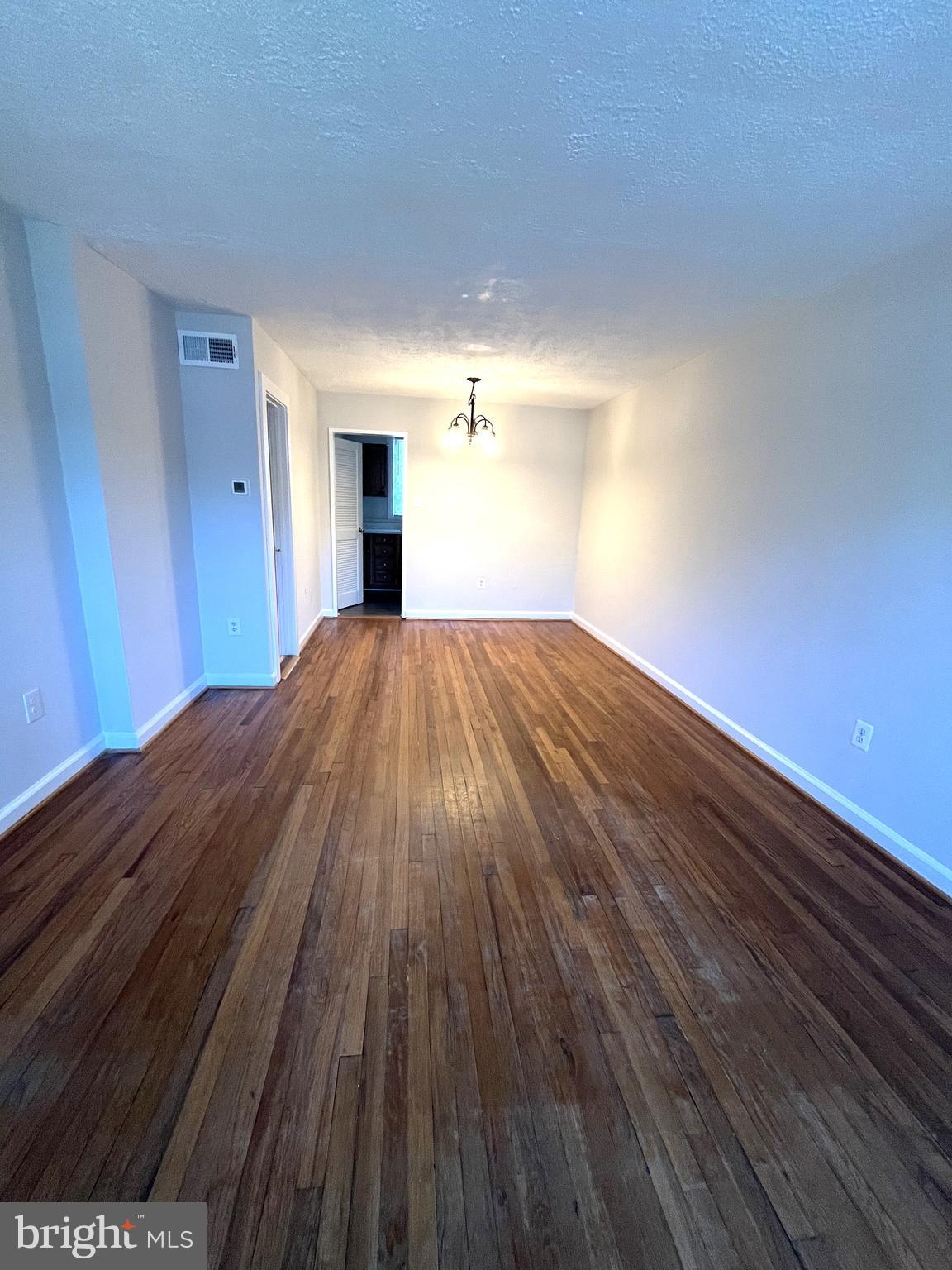 133 W REED AVENUE