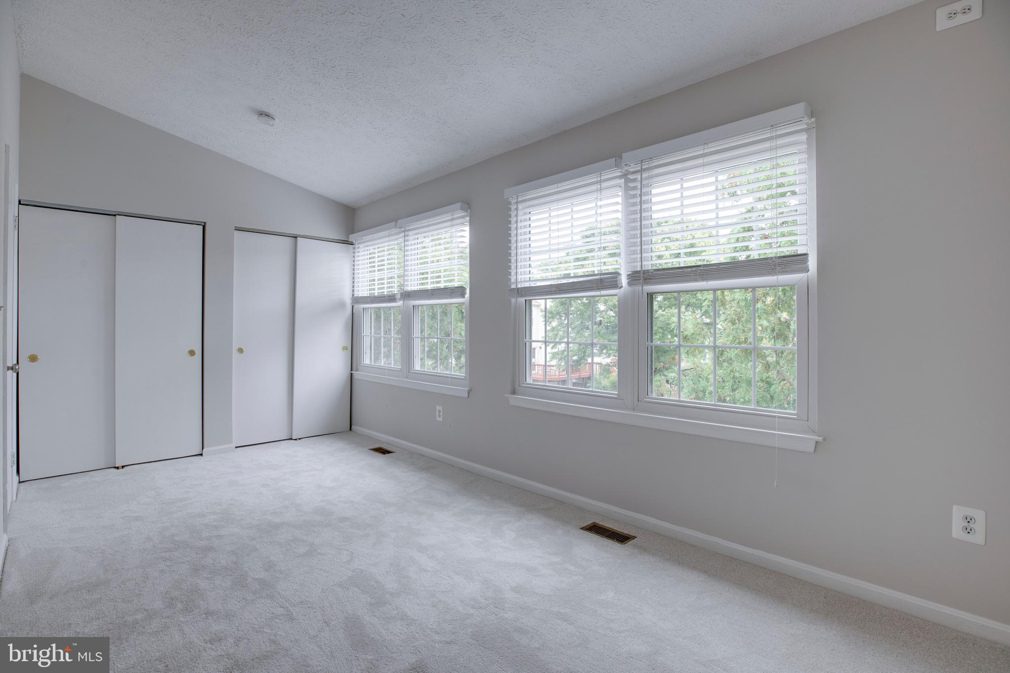 FERNSHIRE FARMS - Residential