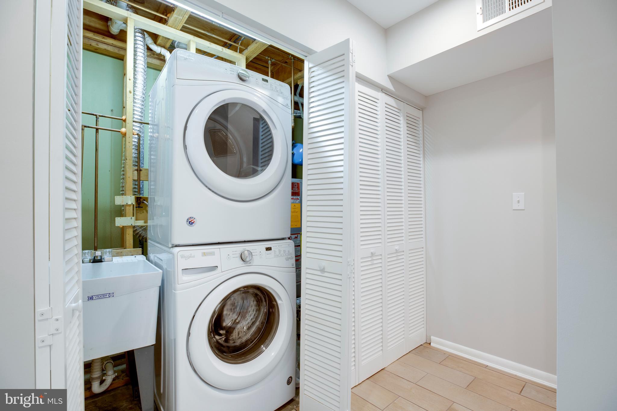 FERNSHIRE FARMS - Residential