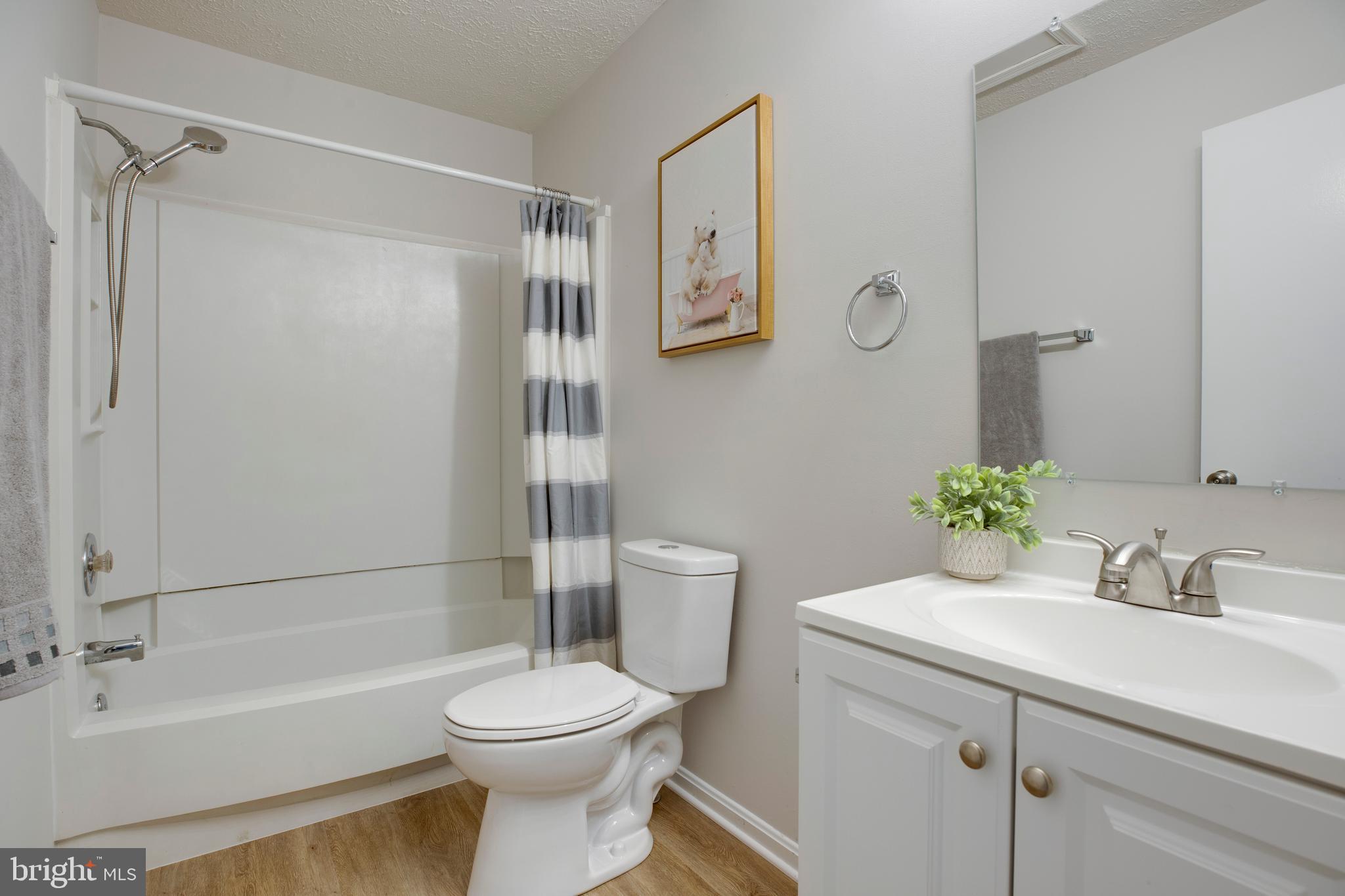 FERNSHIRE FARMS - Residential