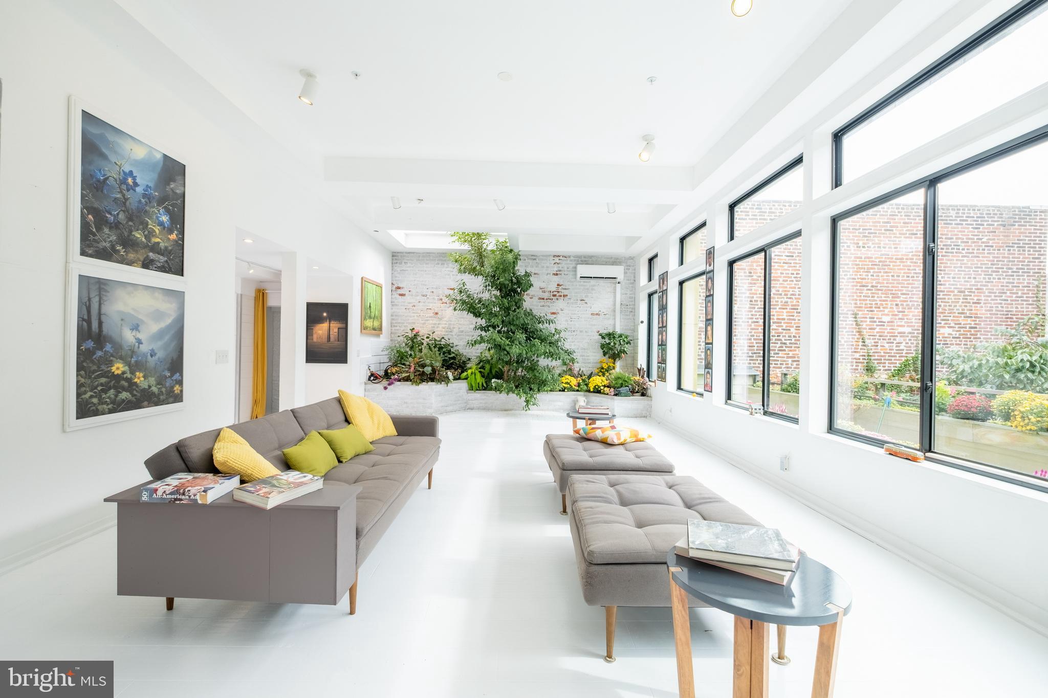 BELLA VISTA - Residential