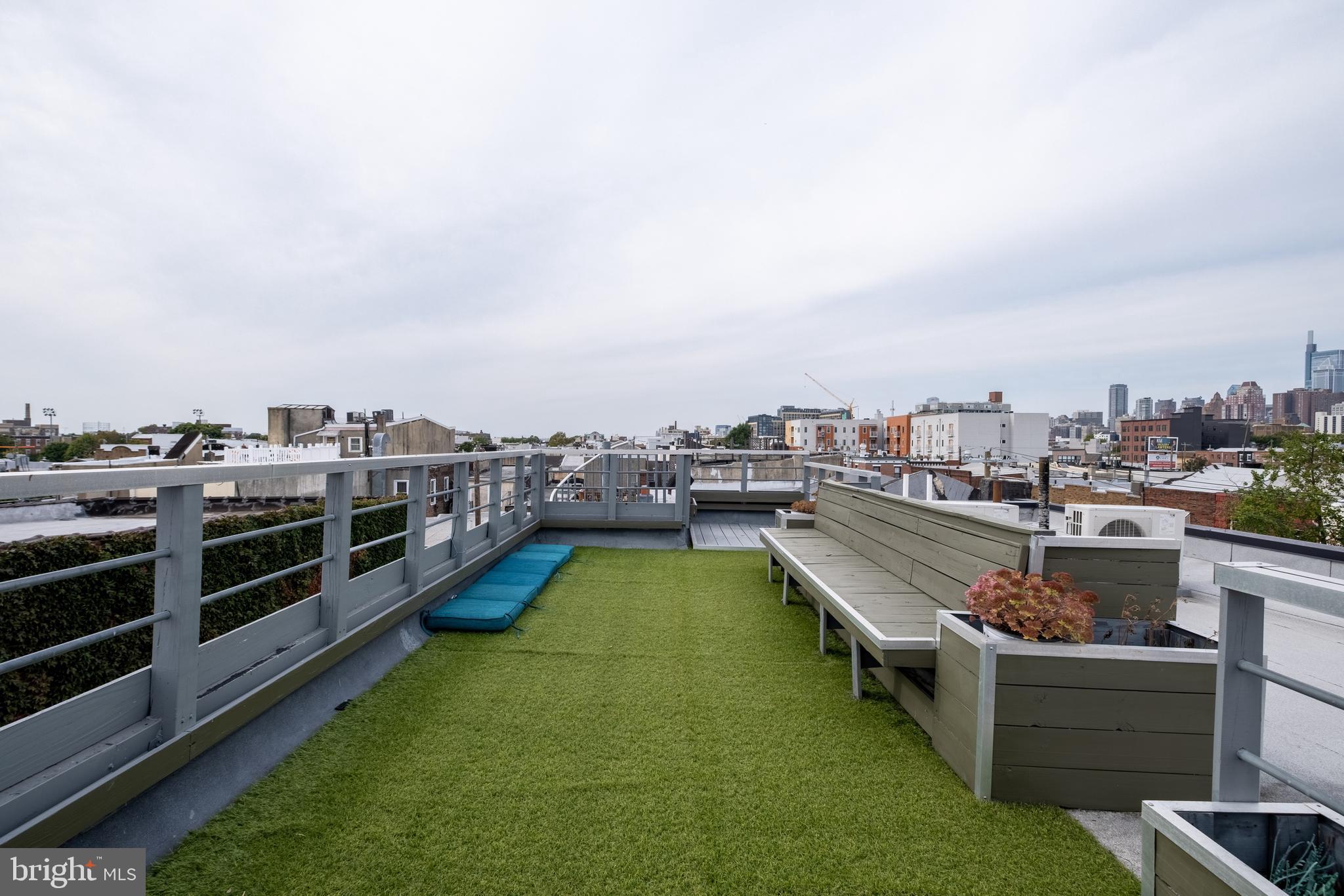 BELLA VISTA - Residential