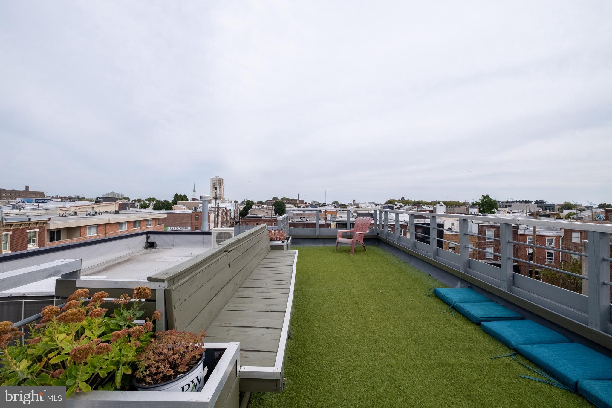 BELLA VISTA - Residential