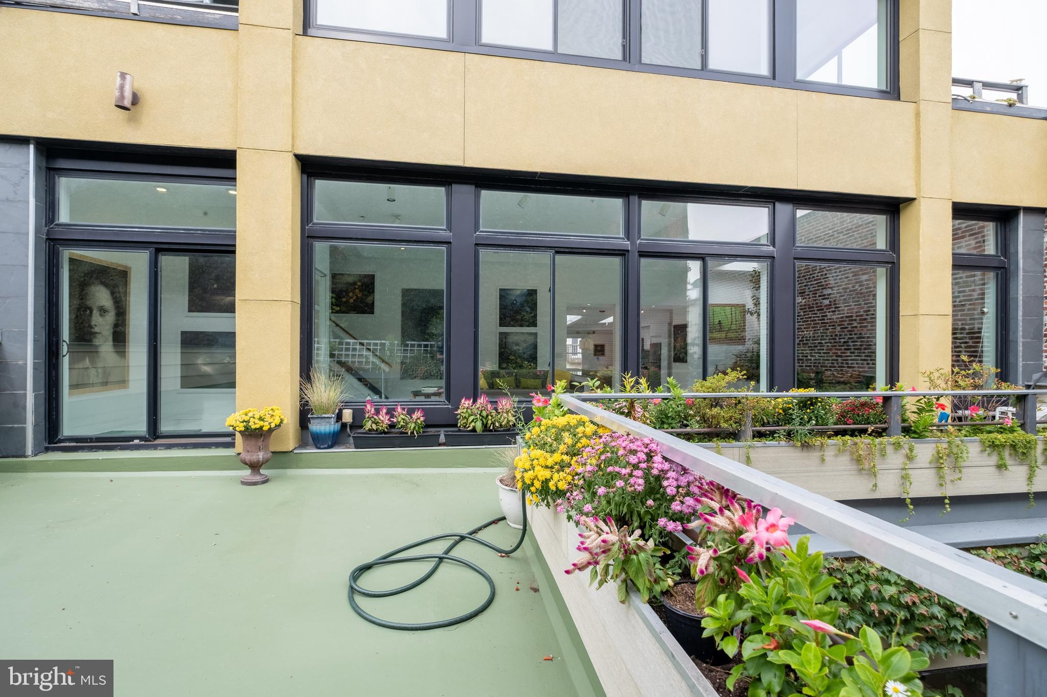 BELLA VISTA - Residential