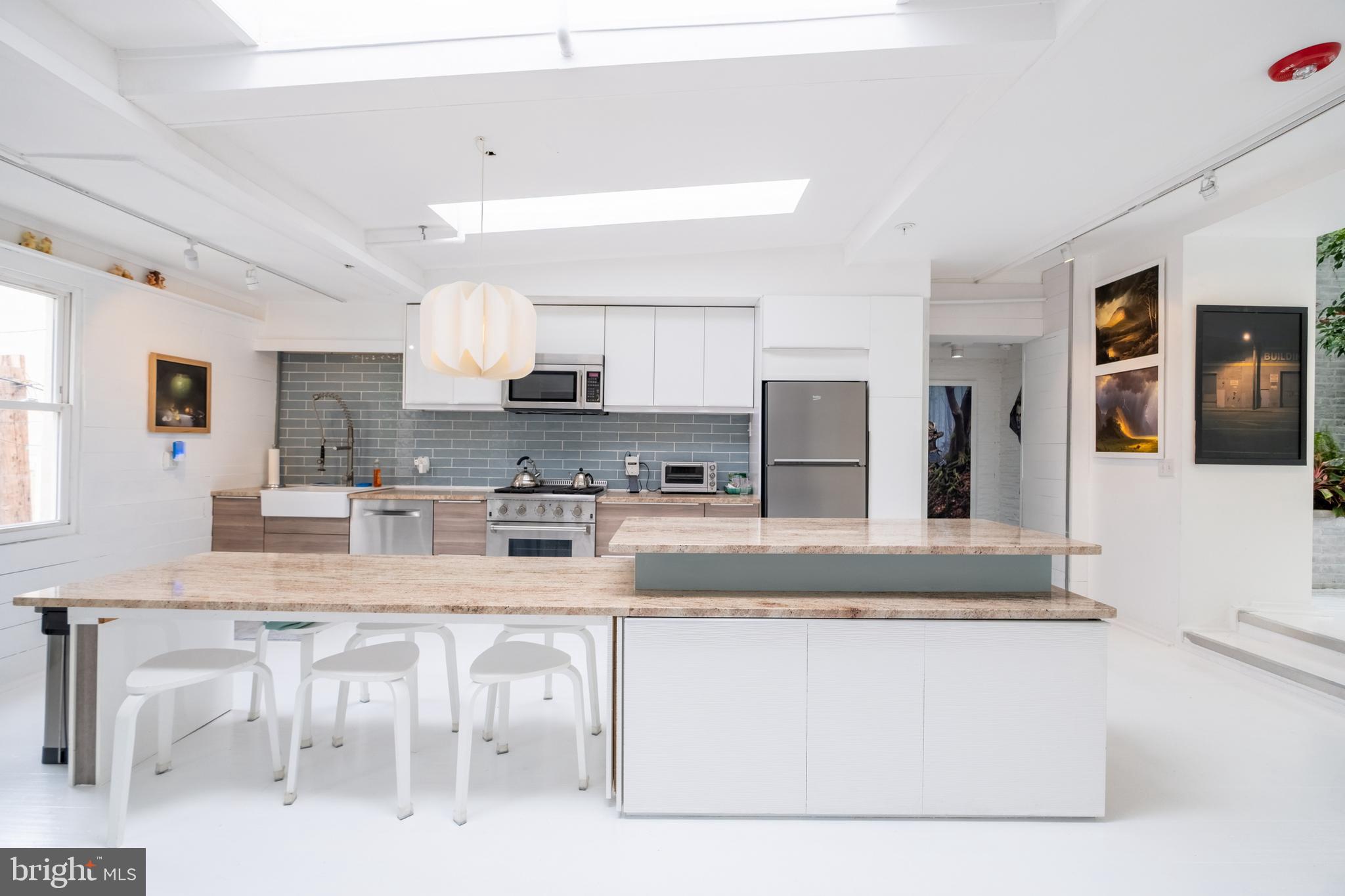 BELLA VISTA - Residential