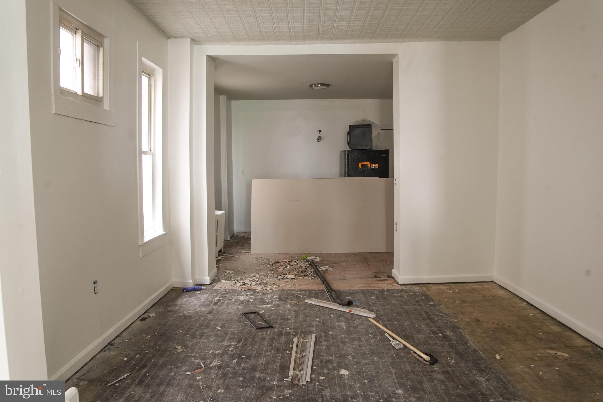 3033 BELMONT AVENUE - Photo 3