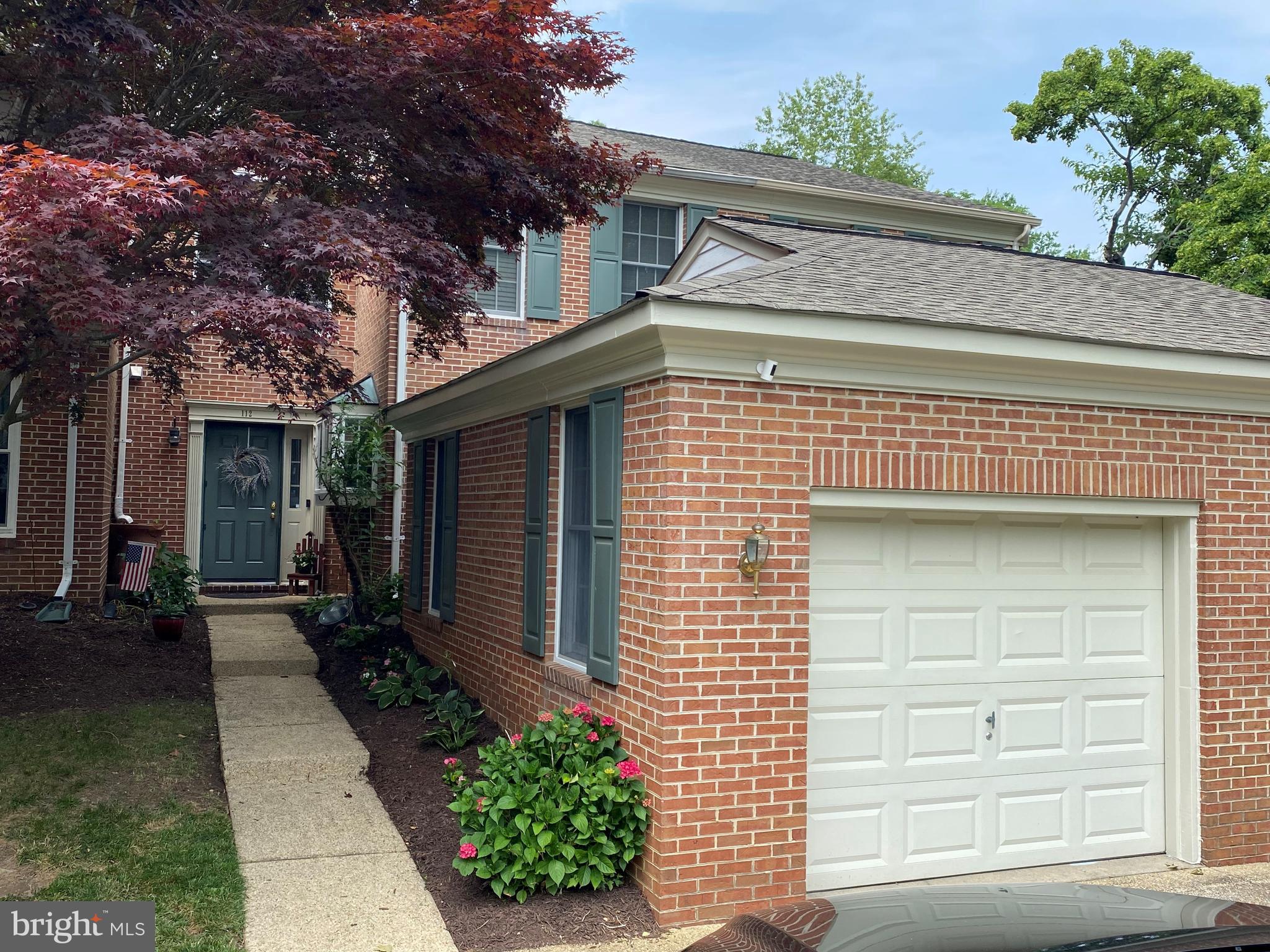 HICKORY ACRES - Residential