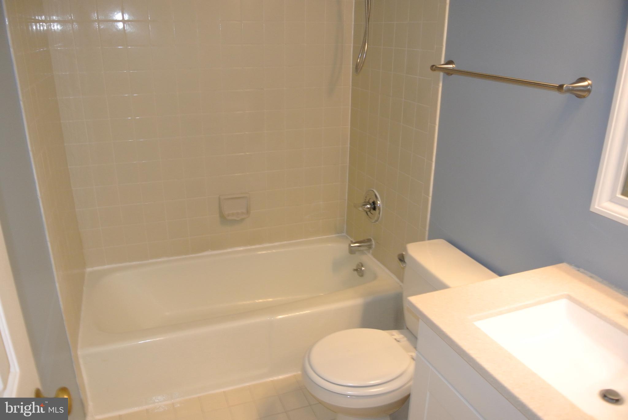 HICKORY ACRES - Residential