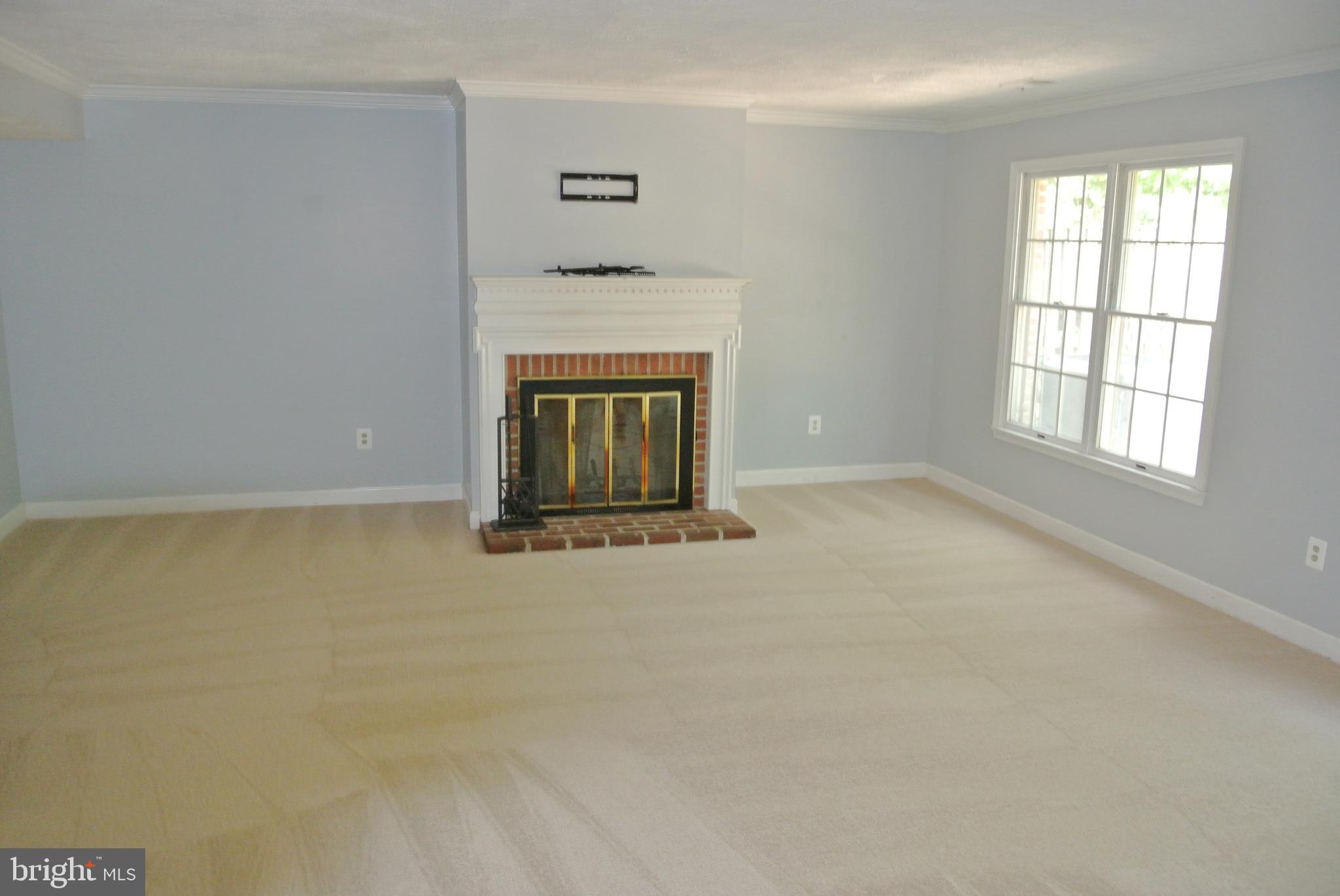 HICKORY ACRES - Residential