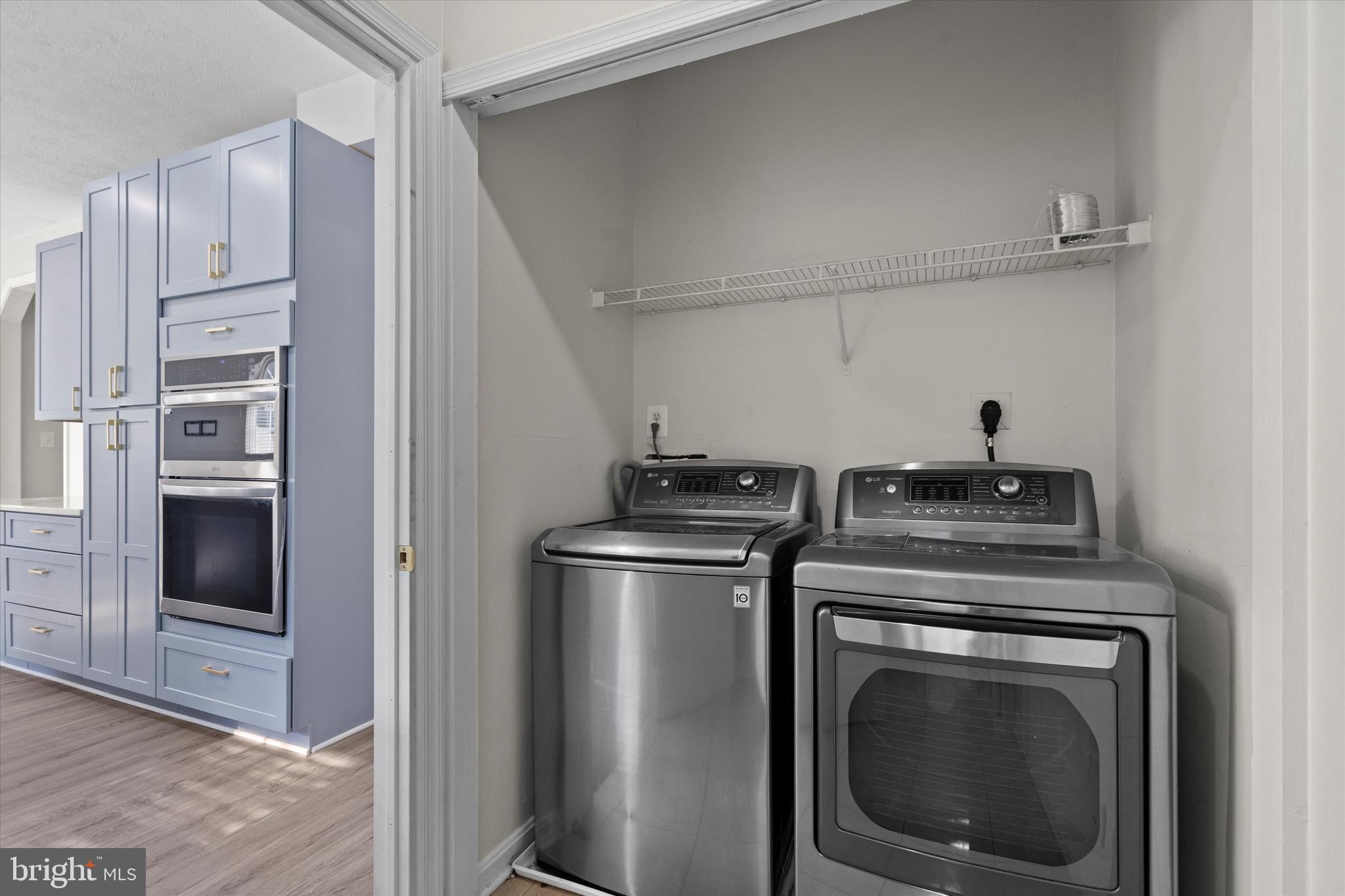 2230 COMMUNITY DRIVE