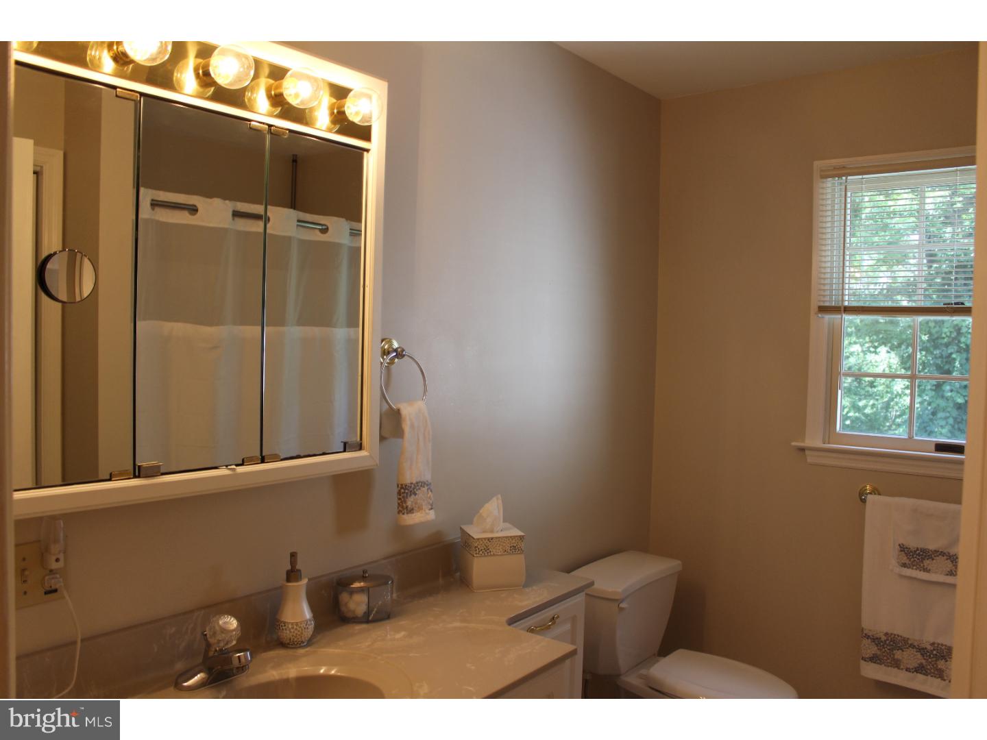 KINSEY HILL - Residential