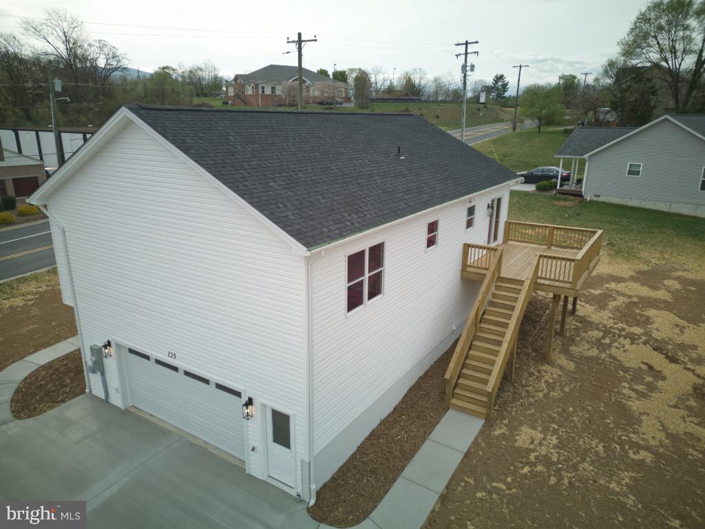 FOREST KNOLLS - Residential