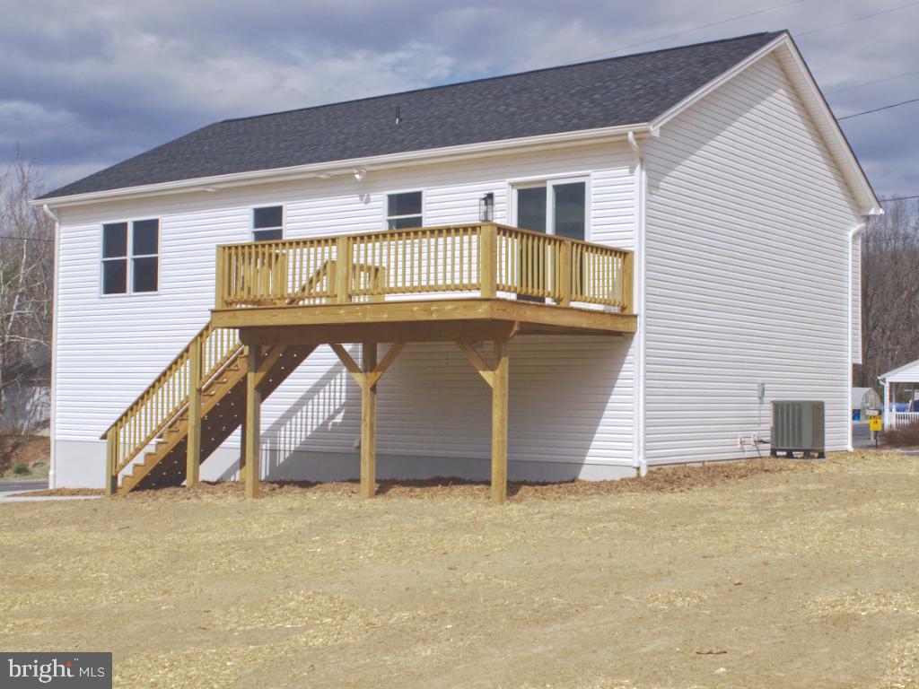 FOREST KNOLLS - Residential