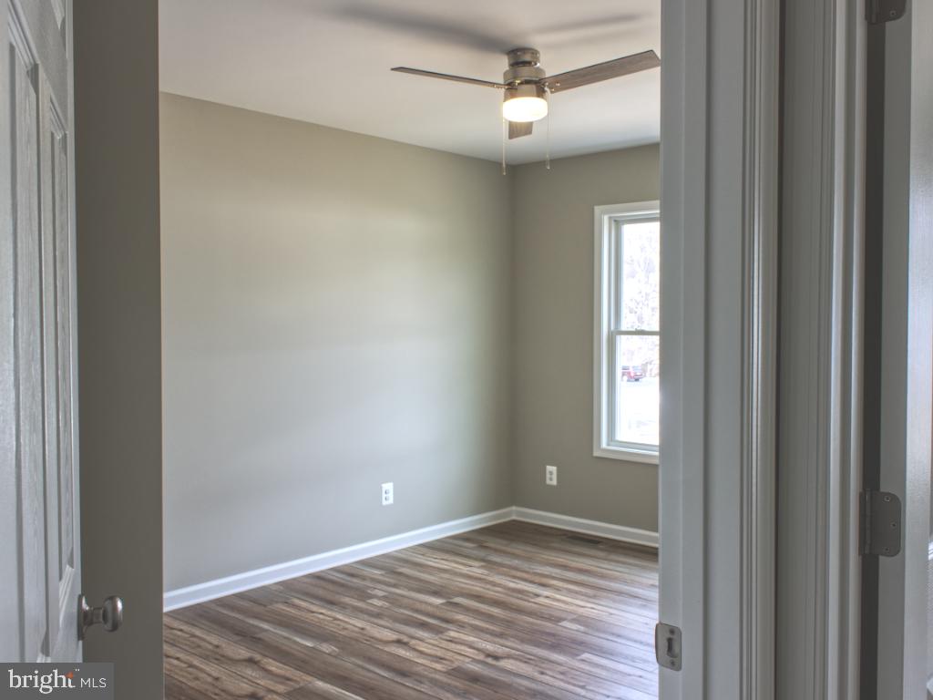 FOREST KNOLLS - Residential