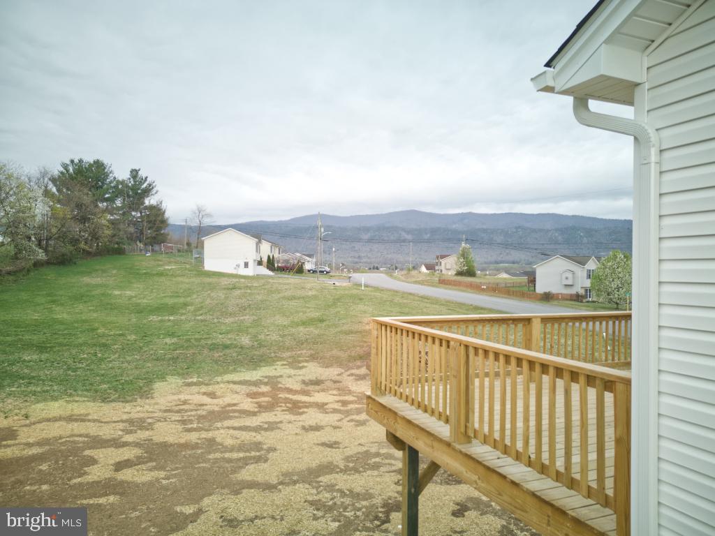 FOREST KNOLLS - Residential