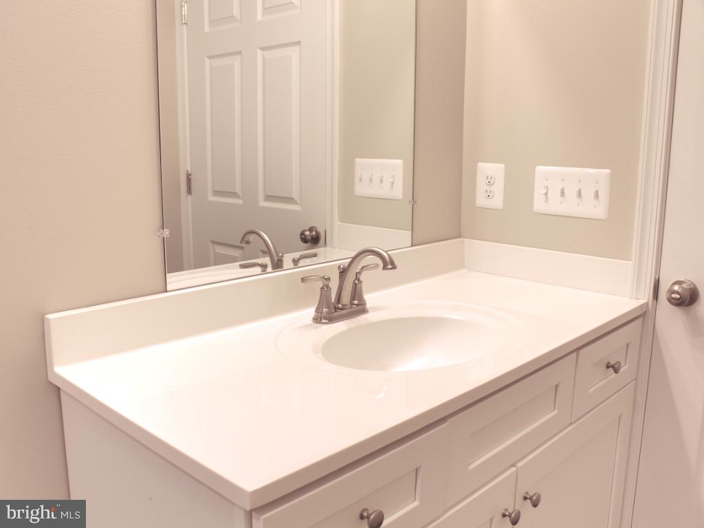 FOREST KNOLLS - Residential