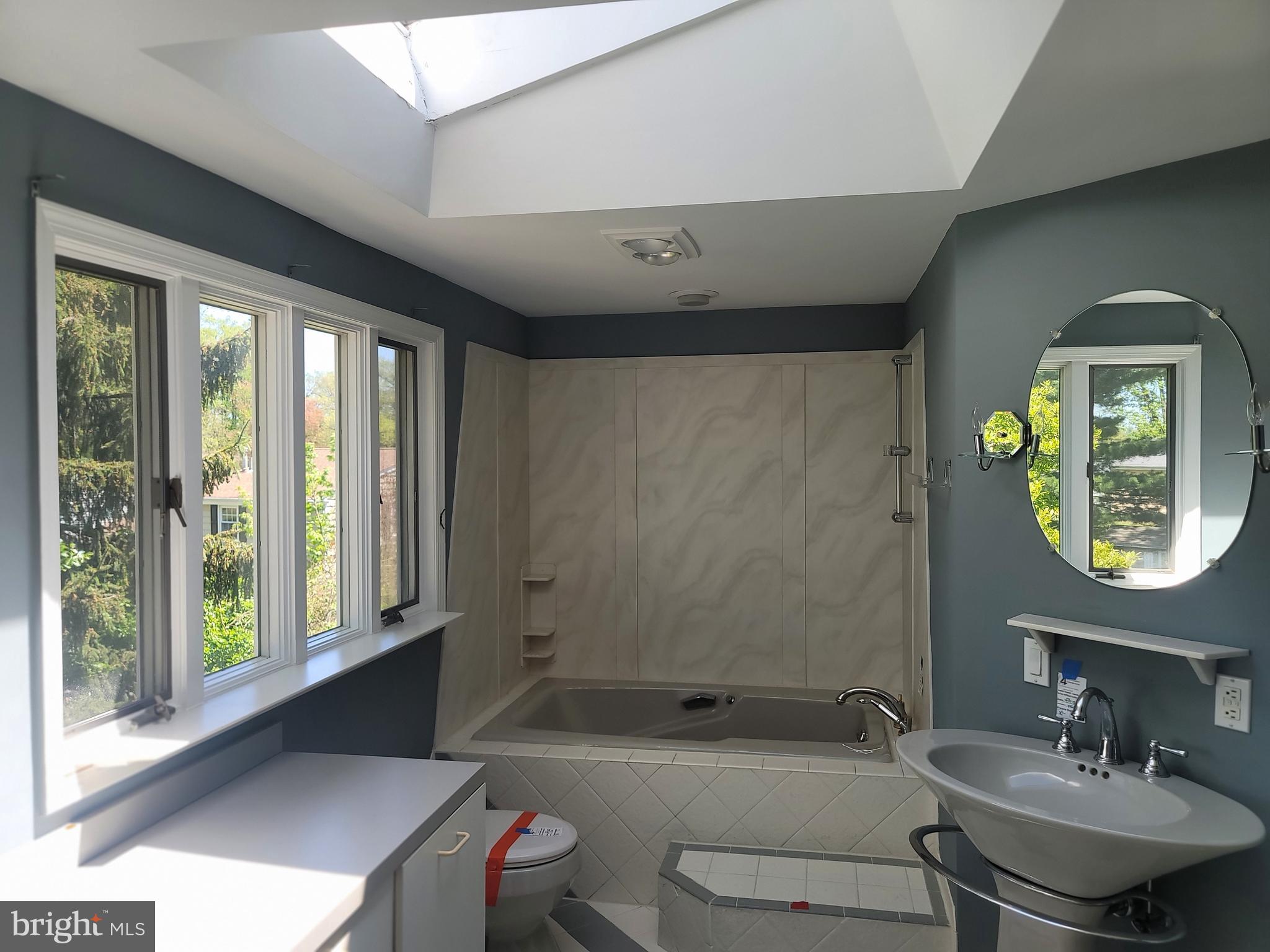 NESHAMINY VALLEY - Residential