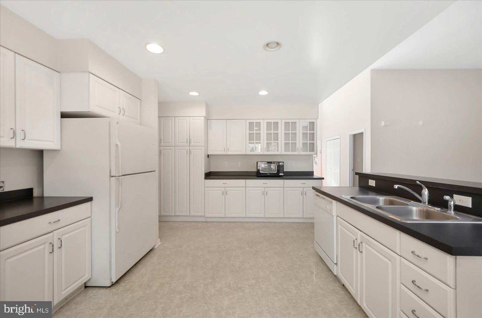 DEER POINT - Residential