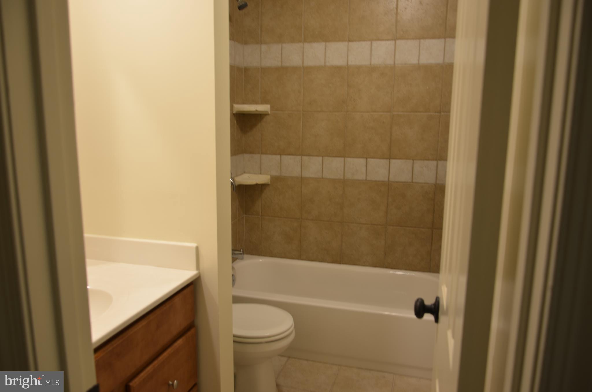 FAIRLAND ACRES - Residential Lease