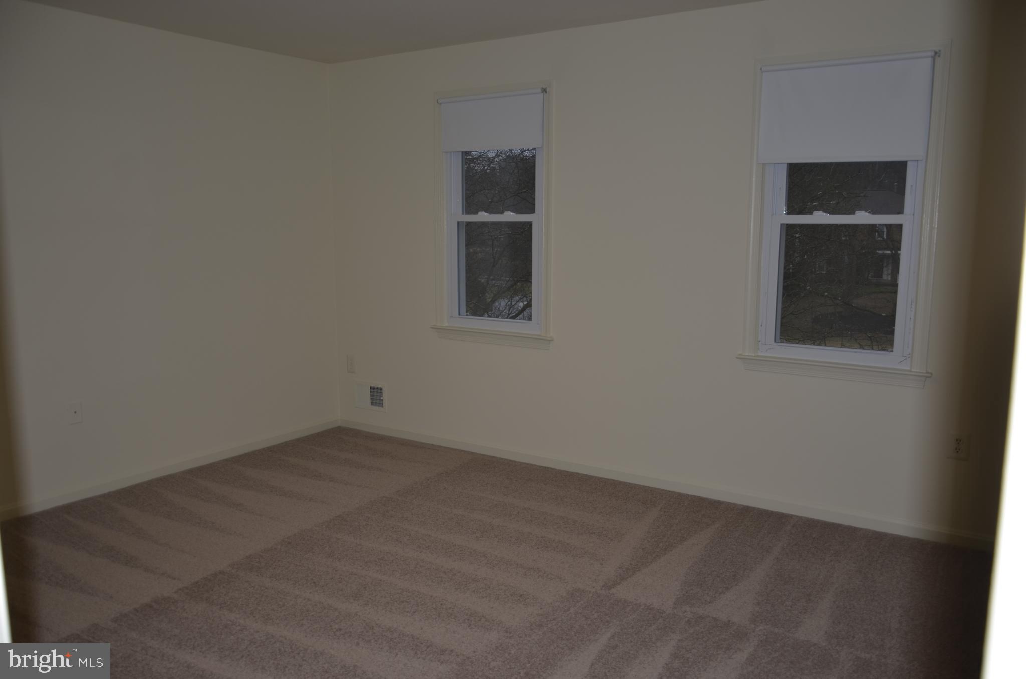 FAIRLAND ACRES - Residential Lease