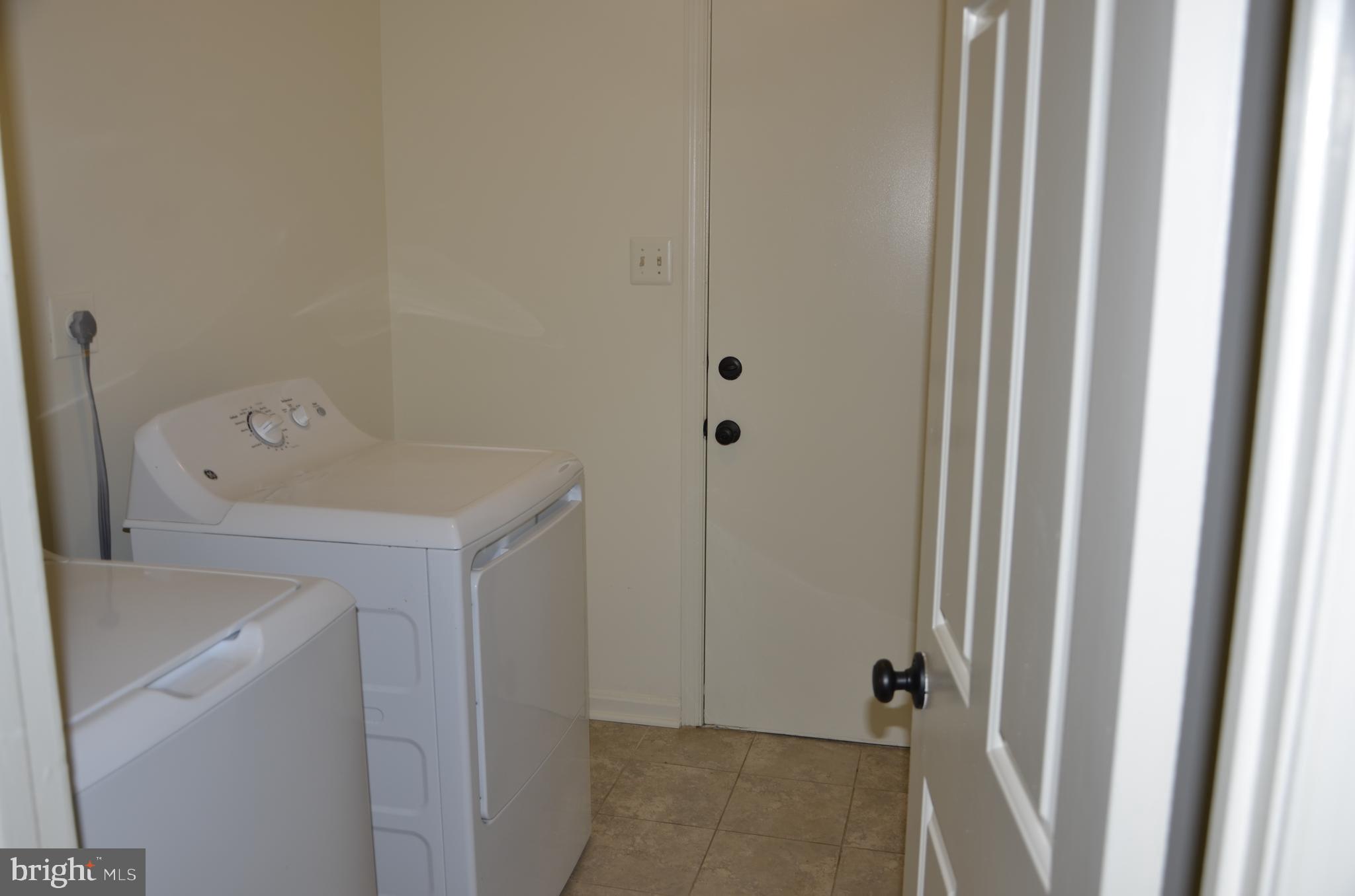 FAIRLAND ACRES - Residential Lease