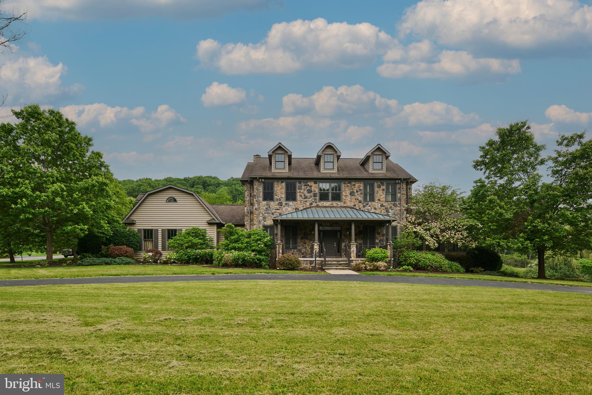 CEDAR CLIFF - Residential