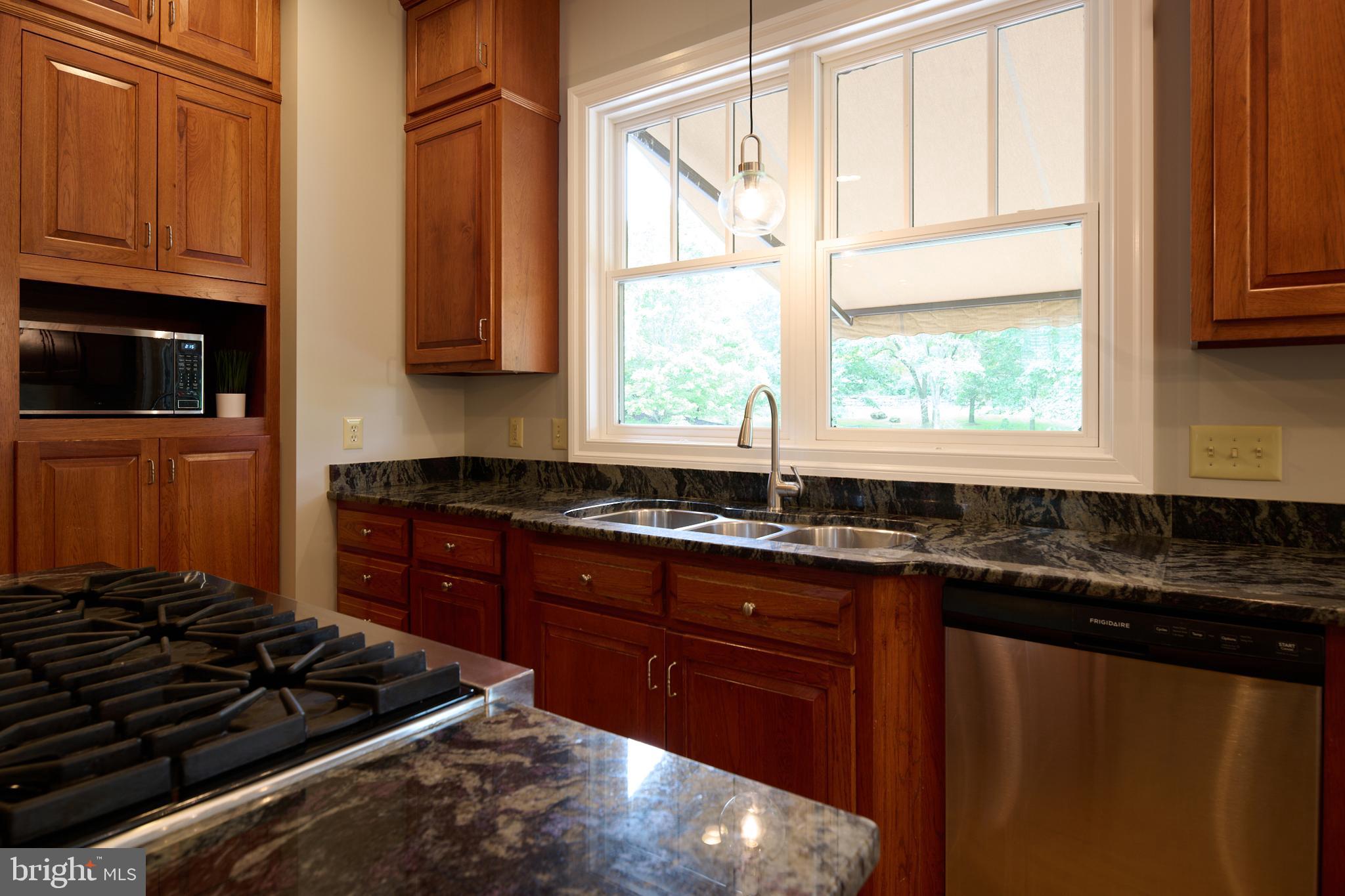 CEDAR CLIFF - Residential