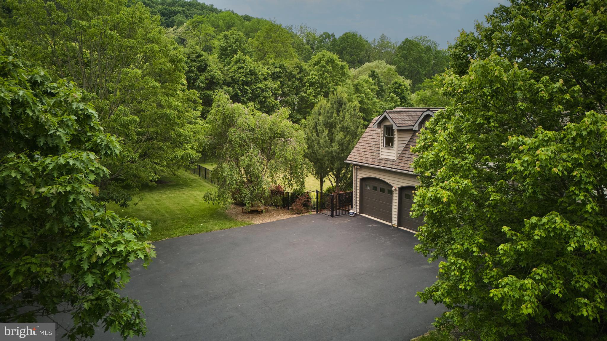 CEDAR CLIFF - Residential