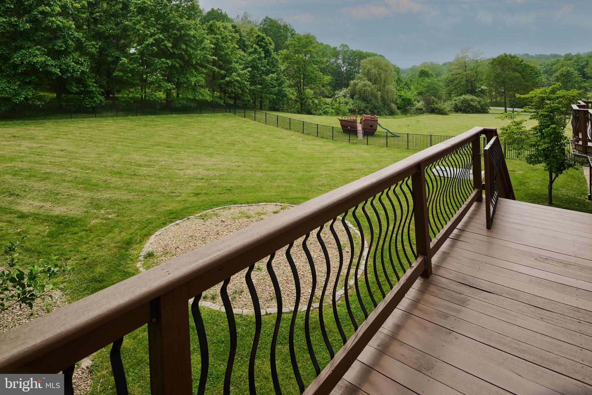 CEDAR CLIFF - Residential