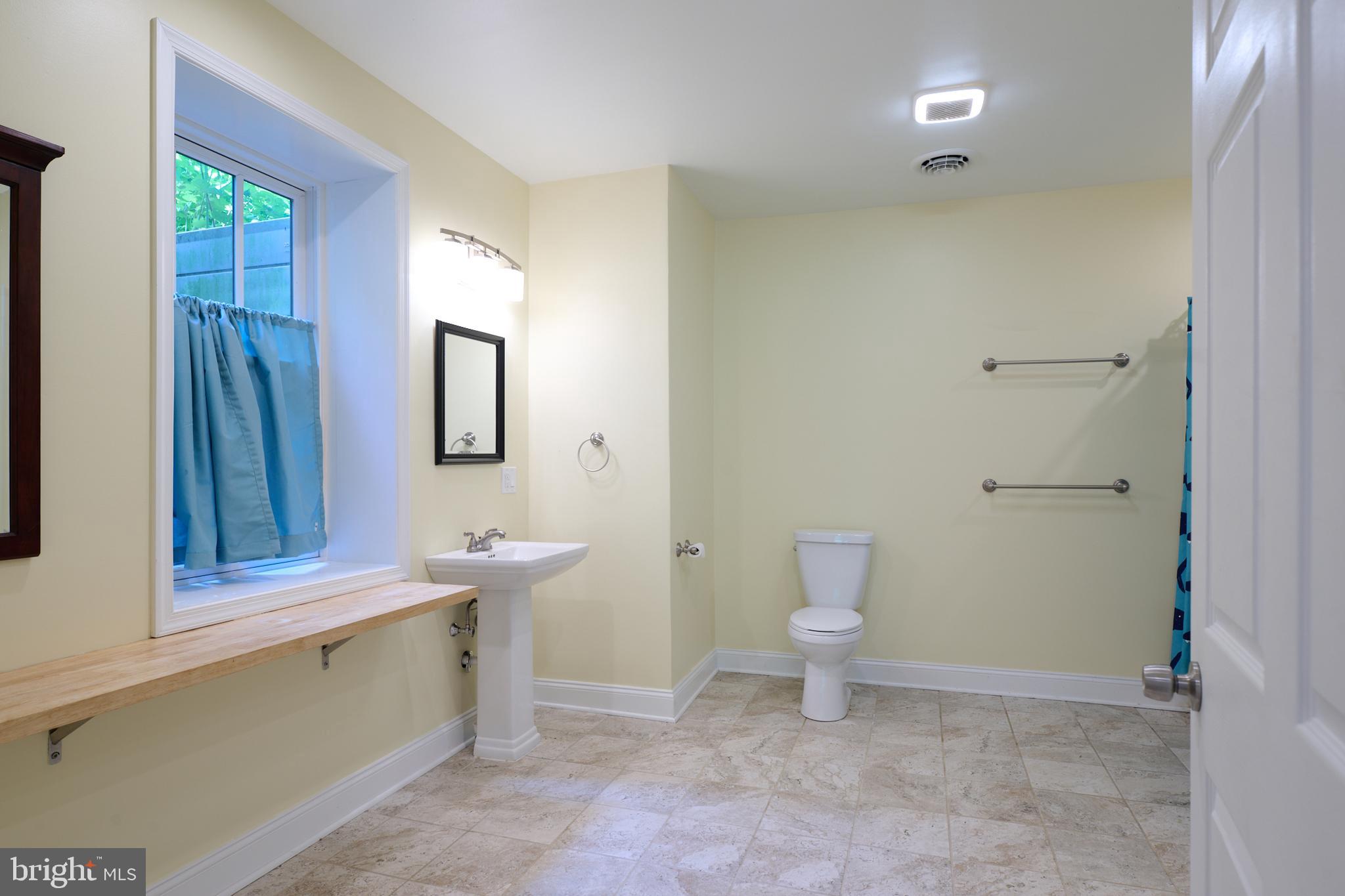 CEDAR CLIFF - Residential