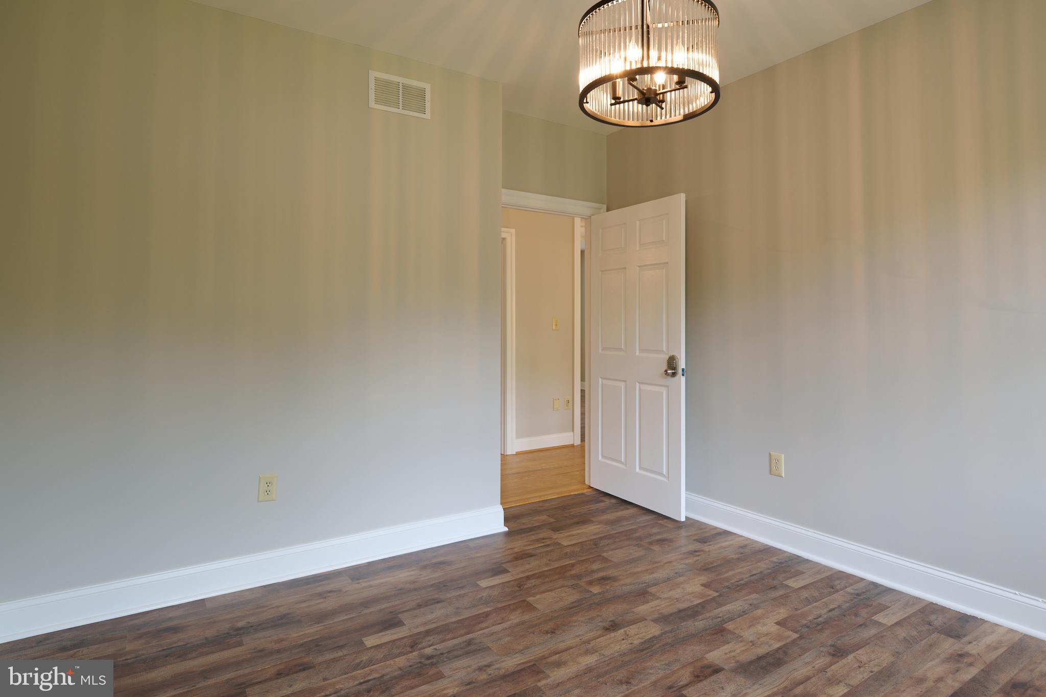 CEDAR CLIFF - Residential