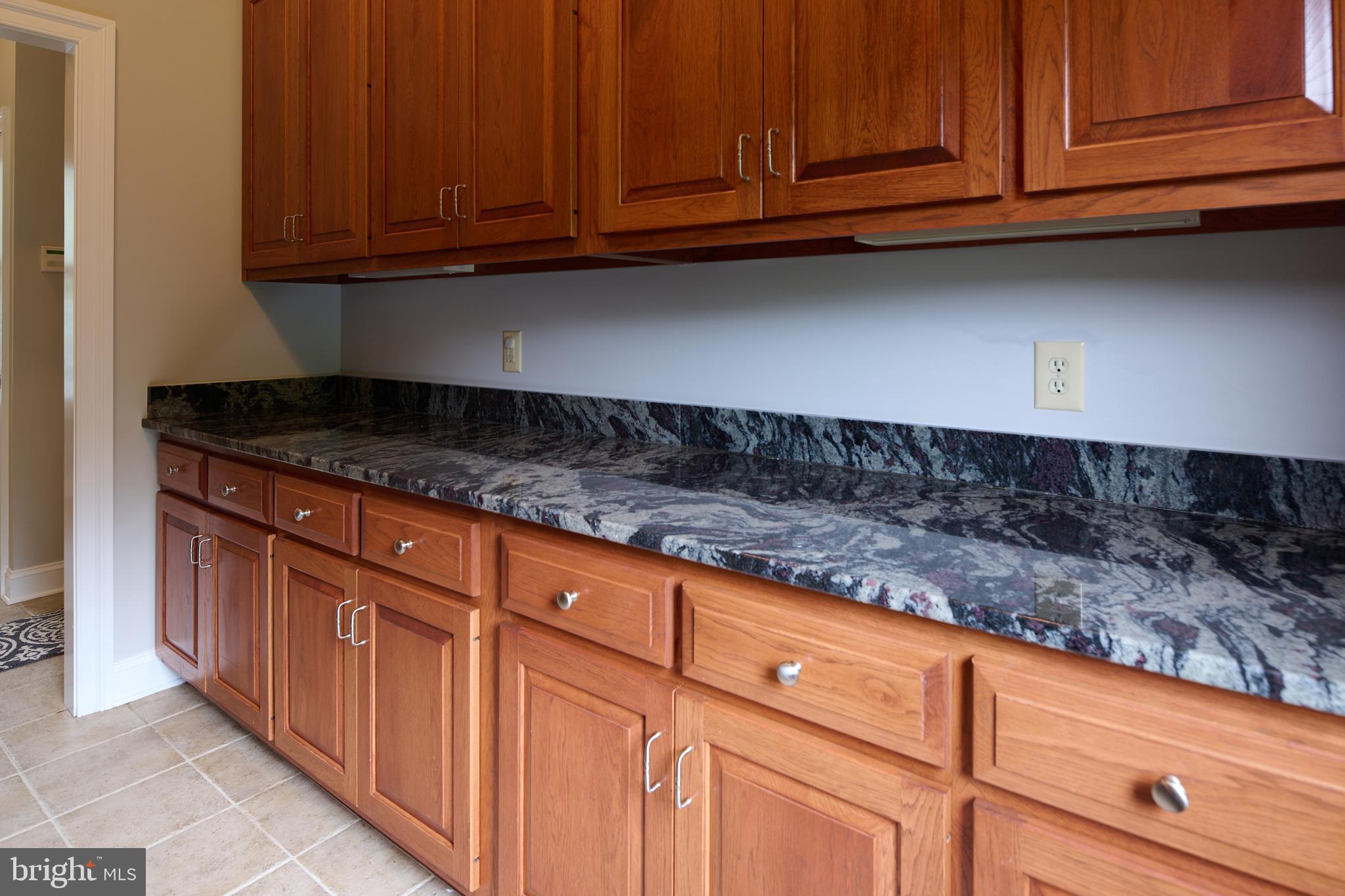 CEDAR CLIFF - Residential