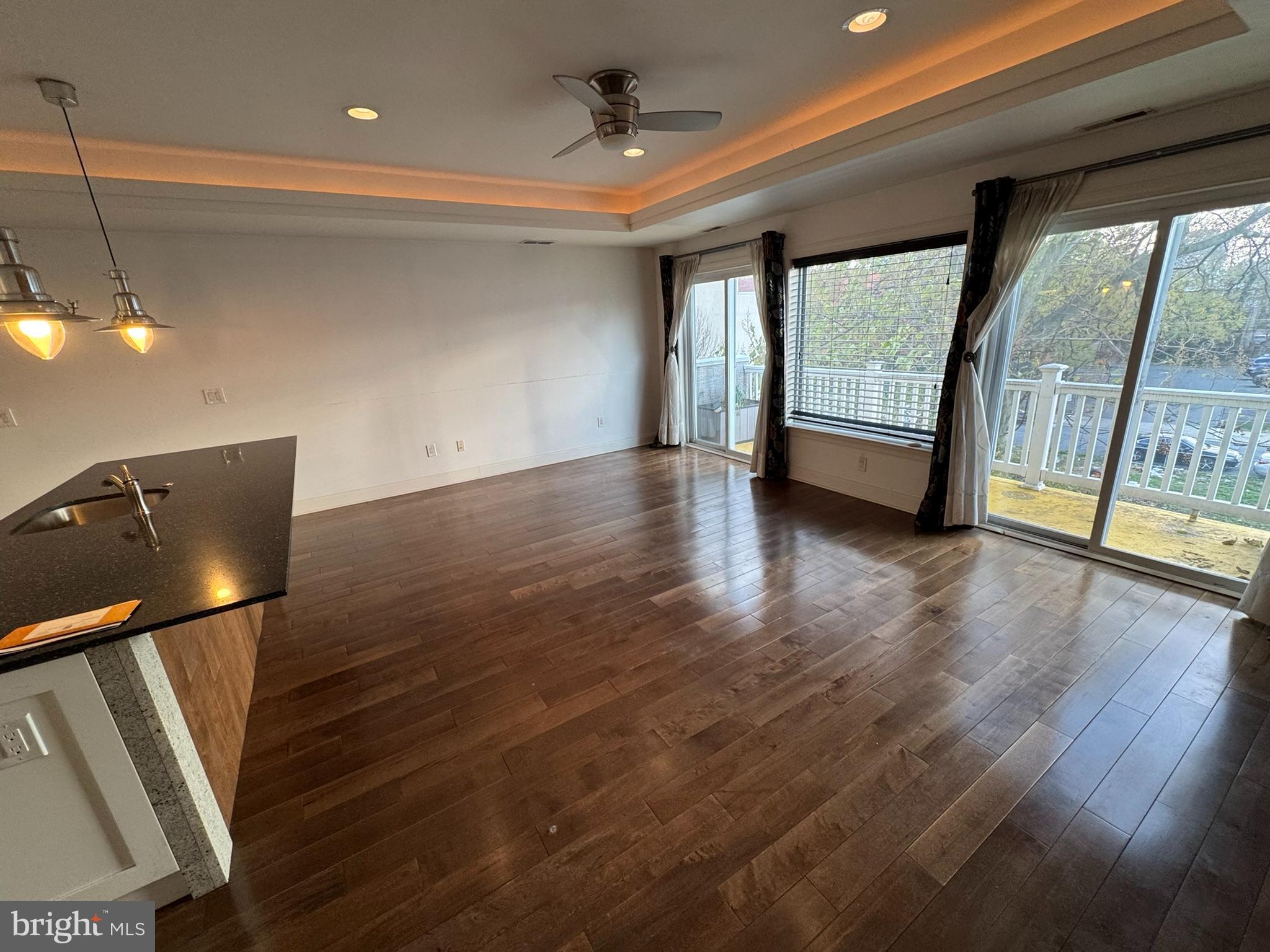 1022 FAIRMOUNT AVENUE 24 5